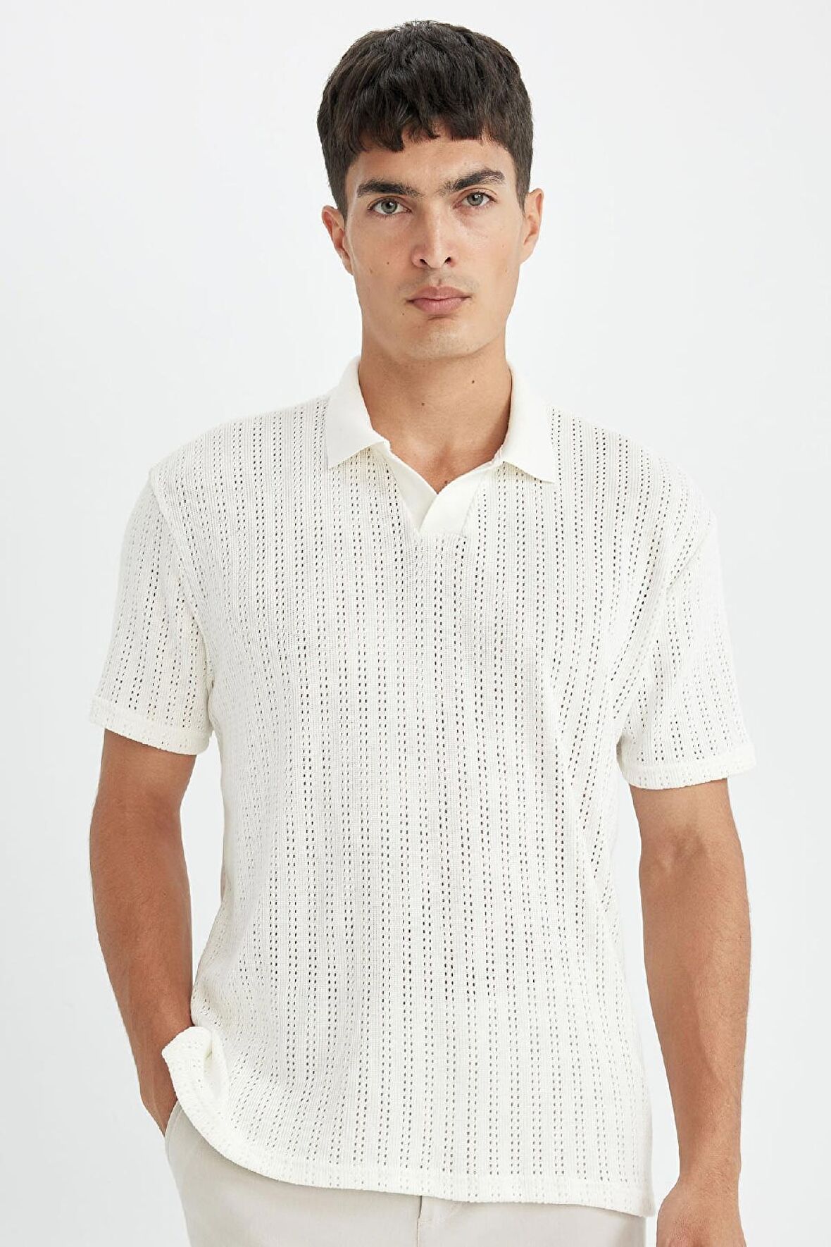 DeFacto Regular Fit Kısa Kollu Triko Polo Tişört D4810AX24SMWT16