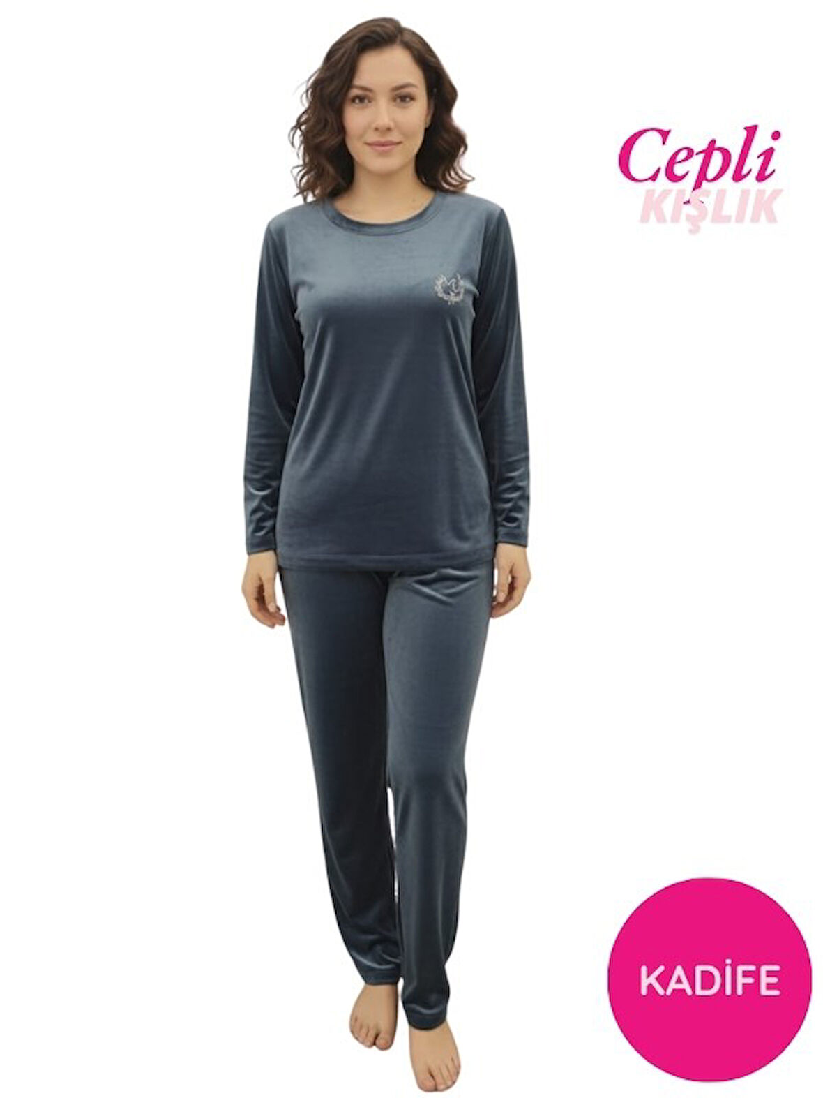 Kadın Mavi Bisiklet Yaka Nakış İpeksi Fransız Kadife Cepli Kışlık Pijama Takımı
