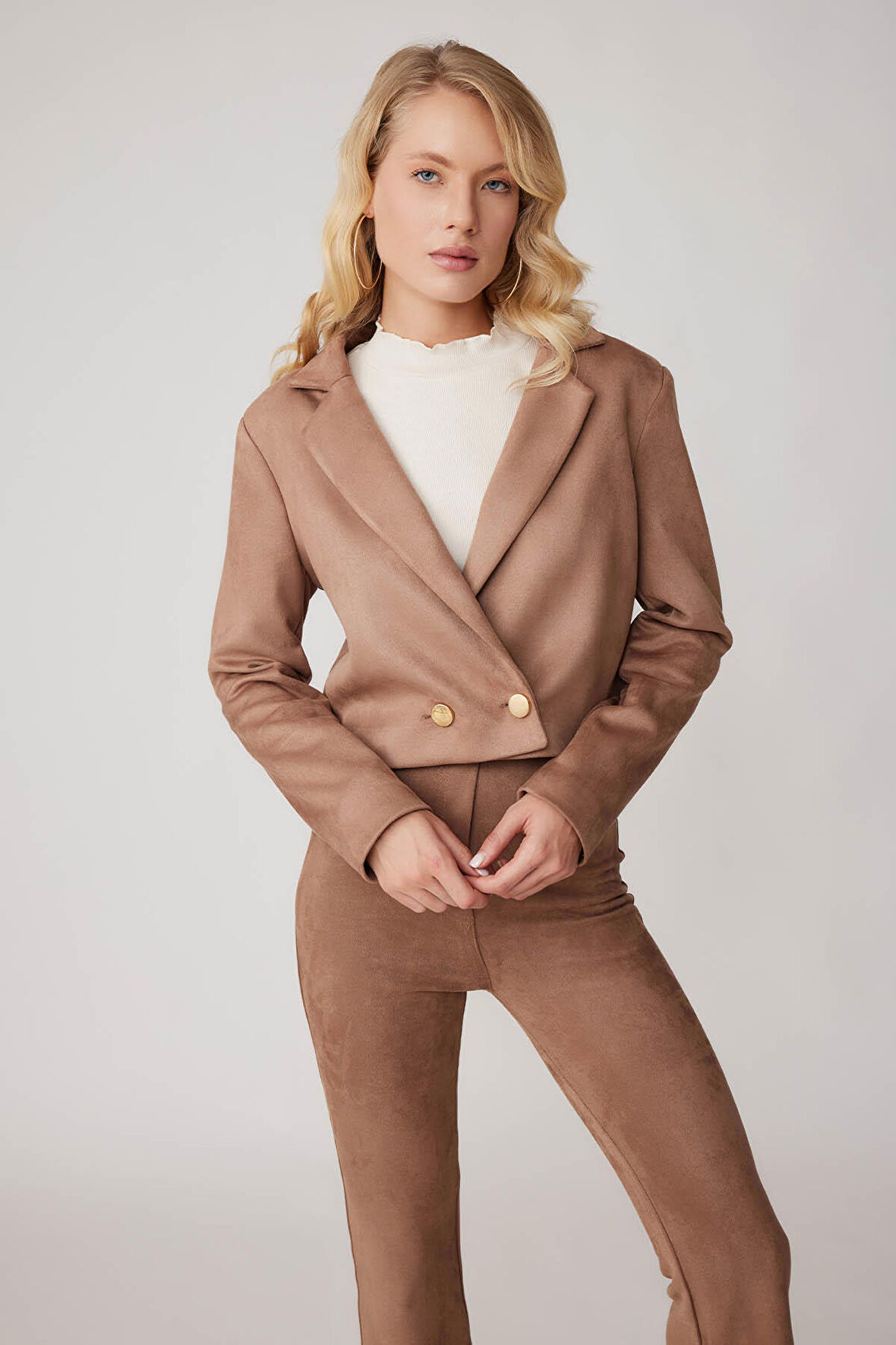 Çift Düğmeli Astarlı Crop Süet Ceket