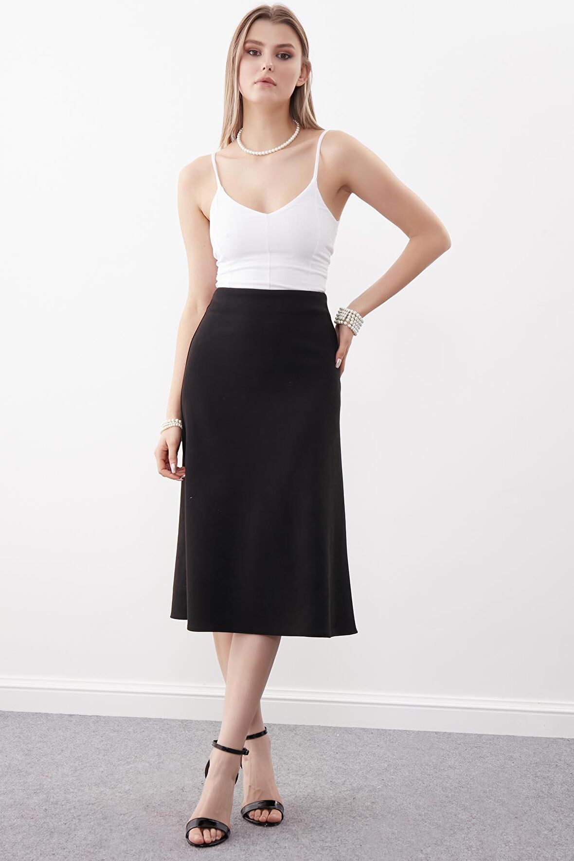 Çan Kesim Süet Kumaş Etek