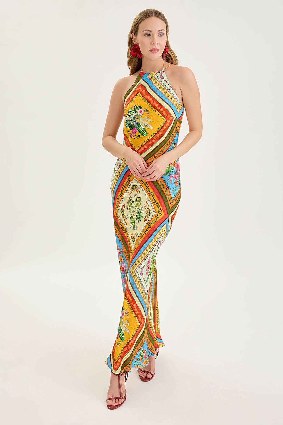 Sırt Dekolteli Desenli Saten Elbise