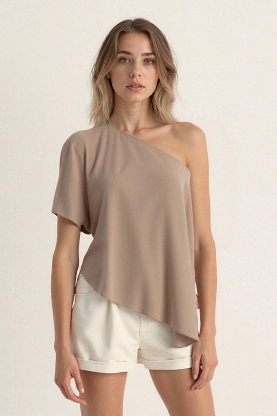 Tek Omuz Kayık Yaka Bluz