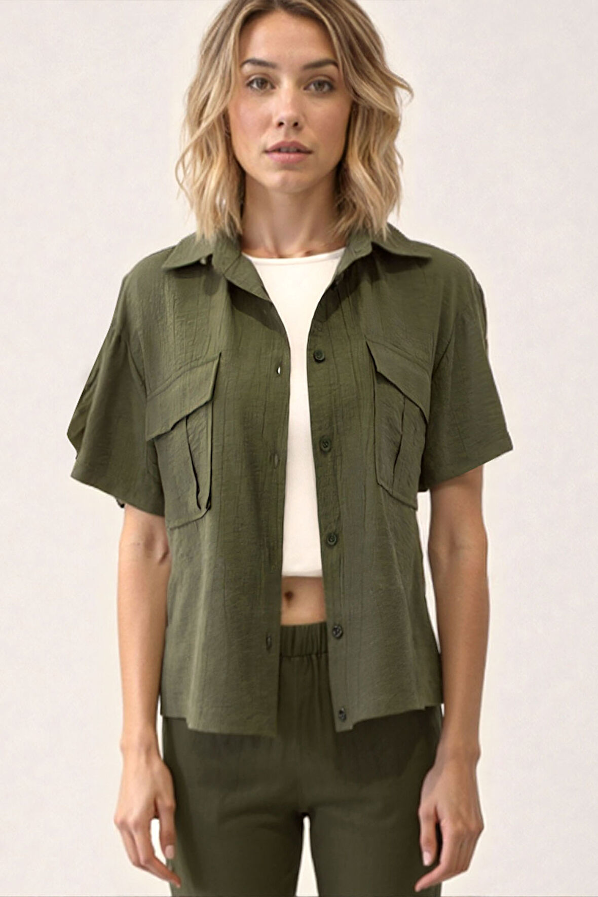 Kapak Cepli Krinkıl Kumaş Gömlek
