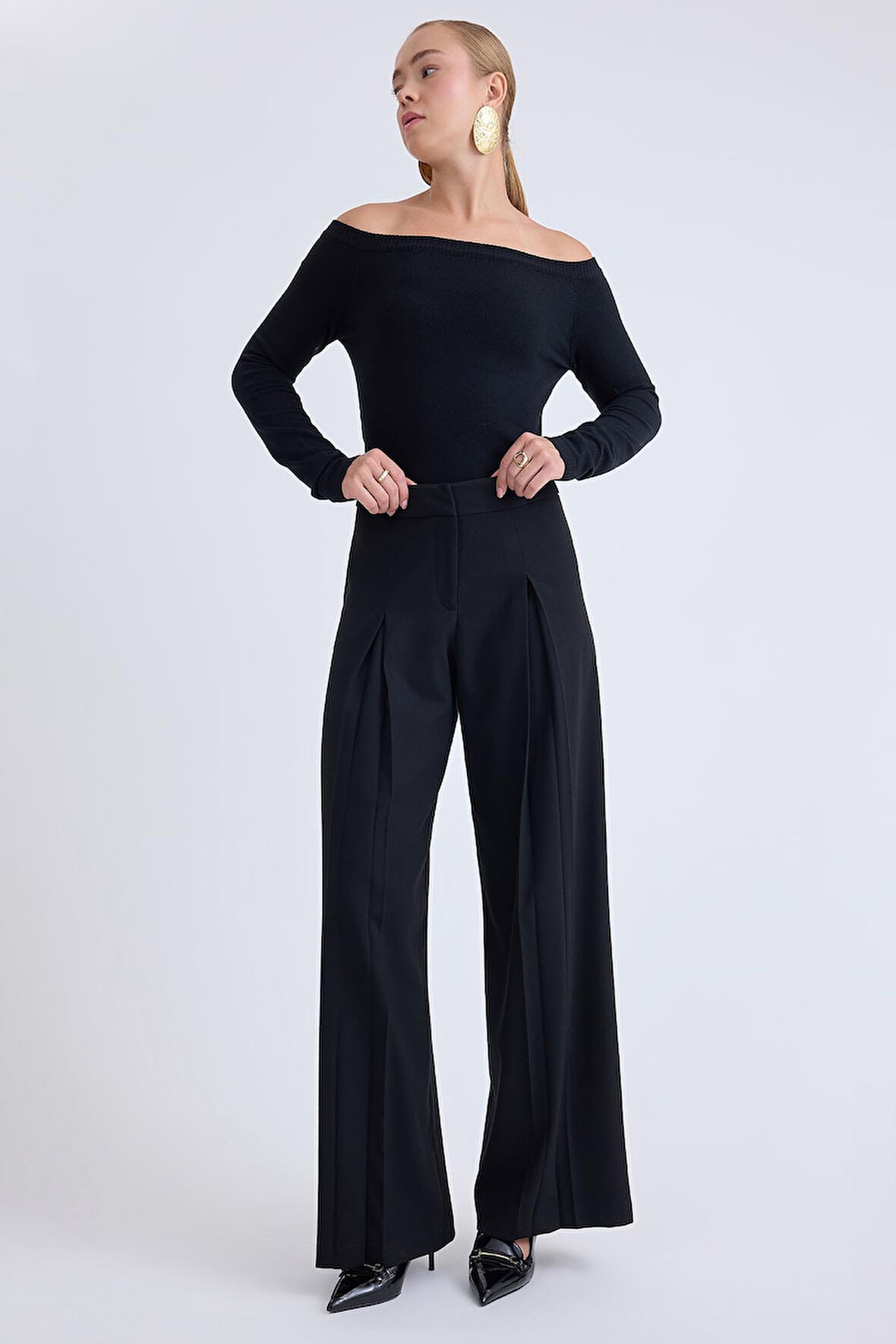 Pileli Geniş Paça Pantolon