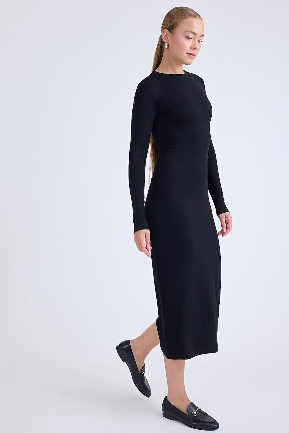 Yuvarlak Yaka Uzun Kol Kalem Elbise