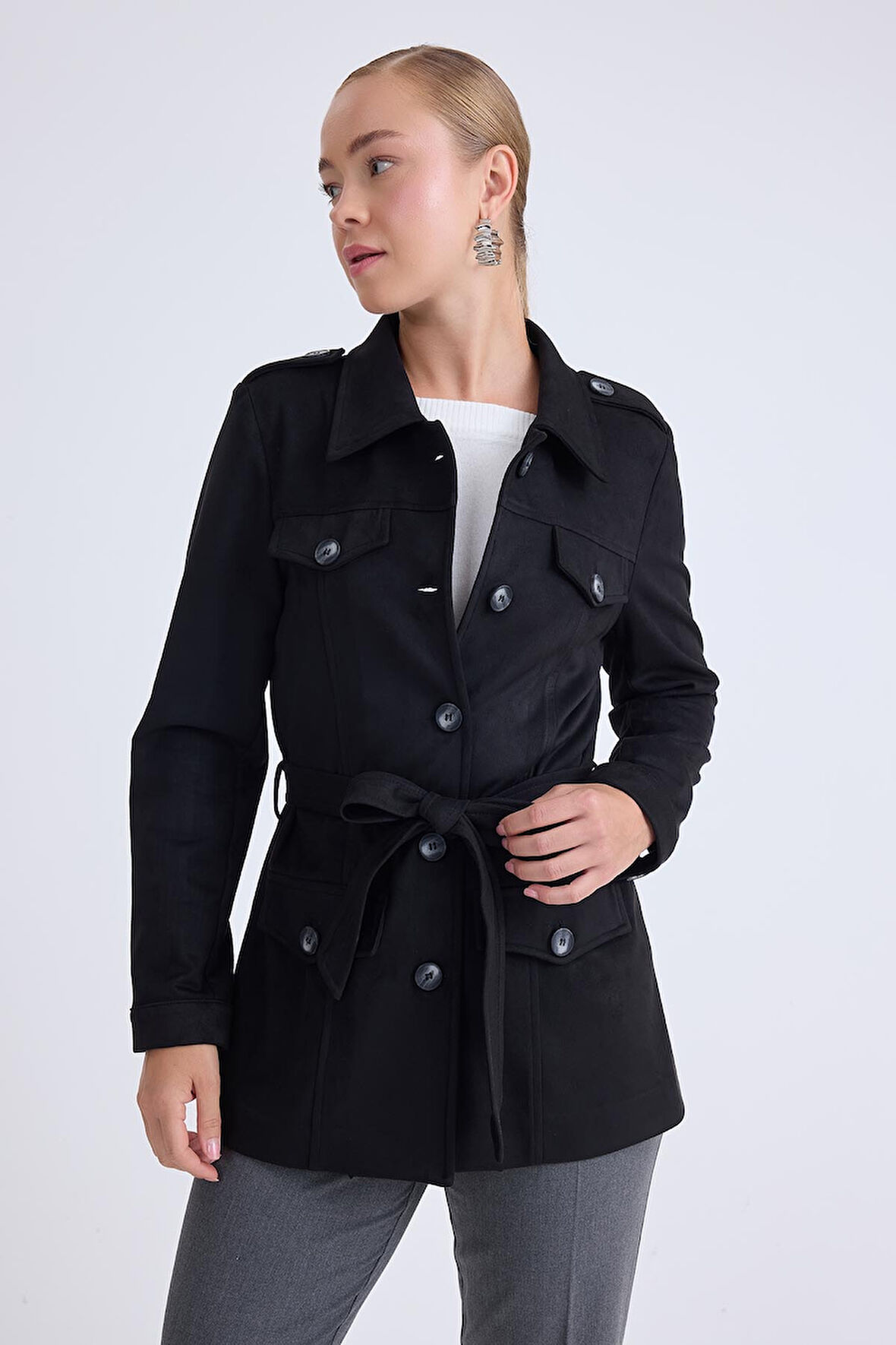 Beli Kuşaklı Düğmeli Süet Ceket