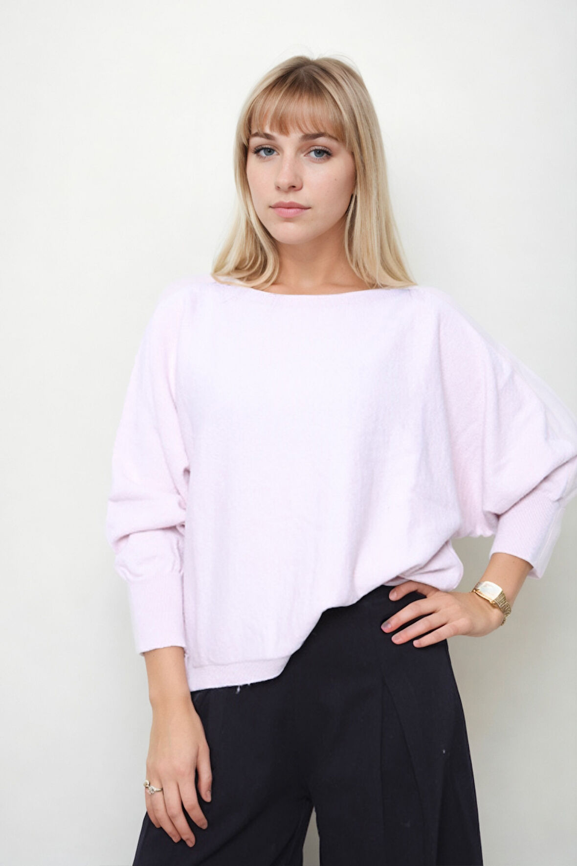 Geniş Yaka Yarasa Kol Oversize Triko Bluz