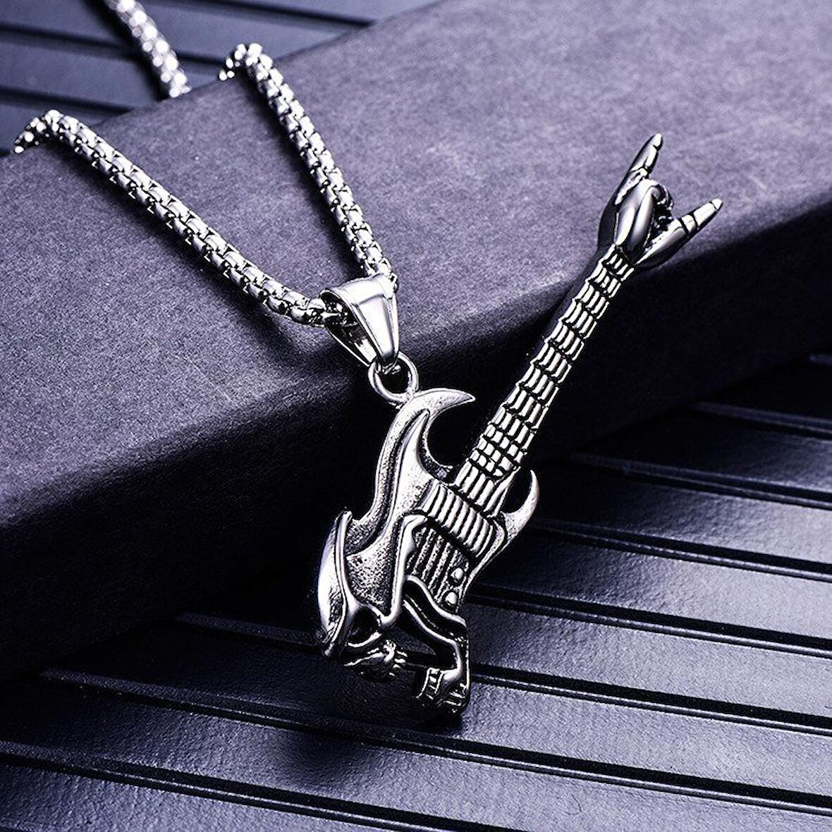 Herşey Nota Gitar Kolye Paslanmaz Çelik