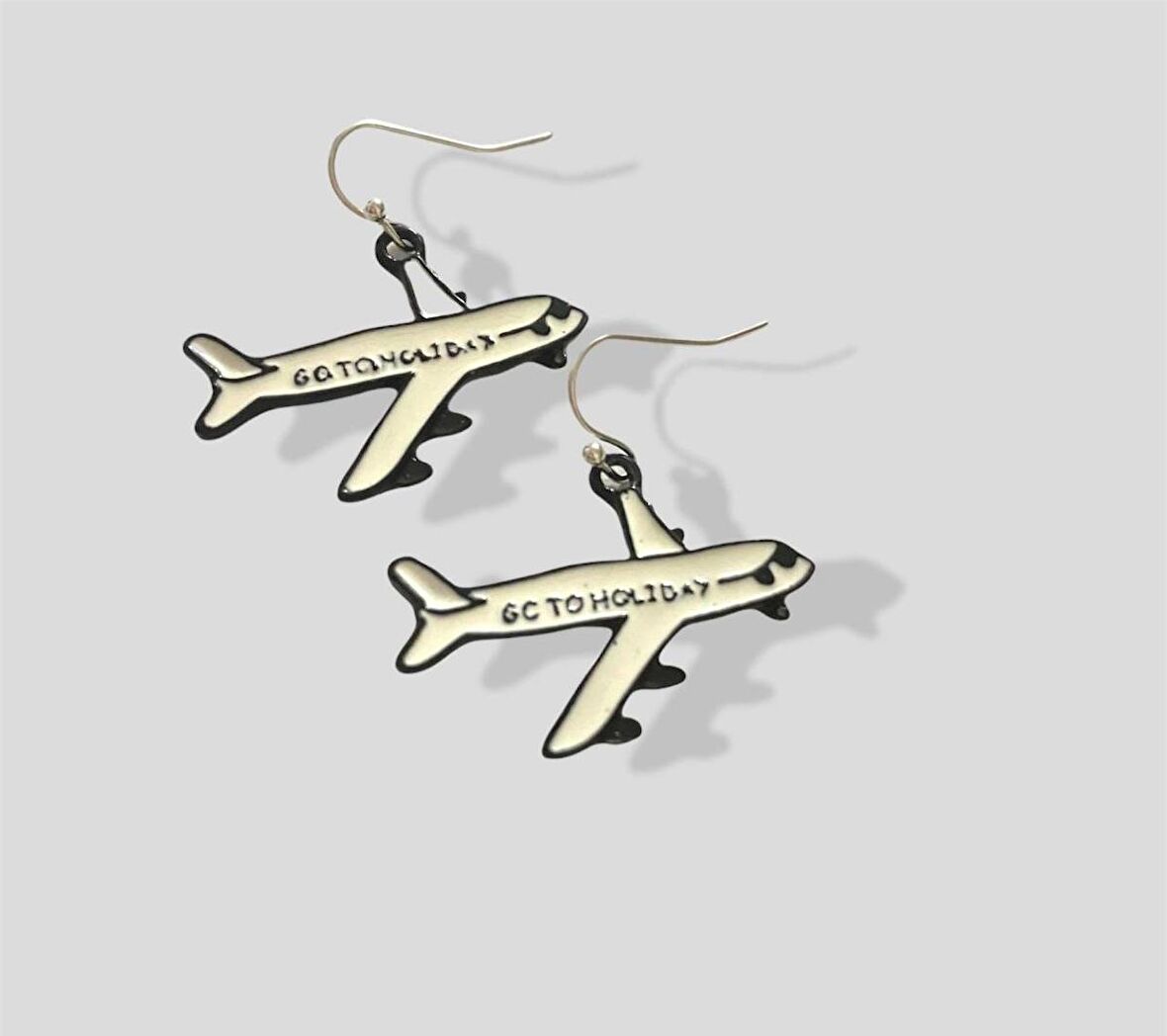 Herşey Nota Uçak Küpe