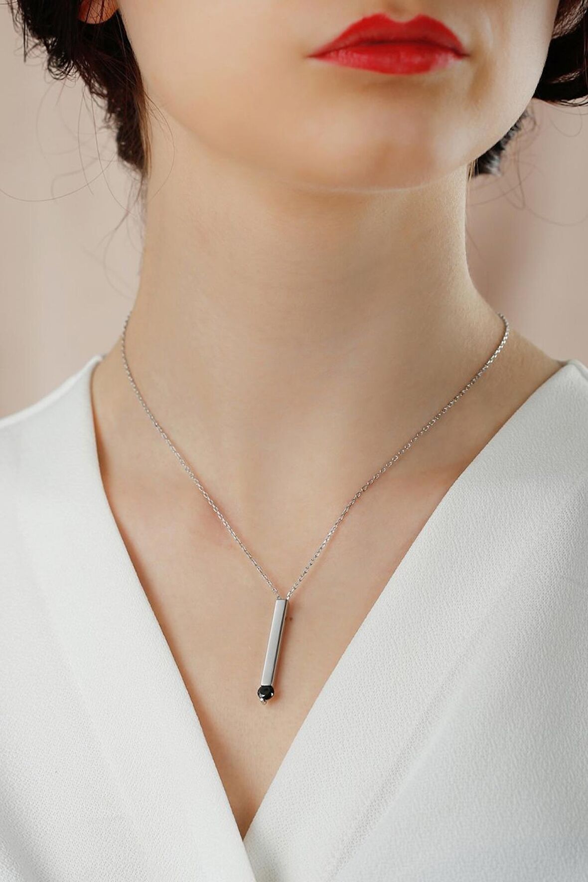 Özel Tasarım Taşlı Çubuk Kolye Paslanmaz Çelik Silver