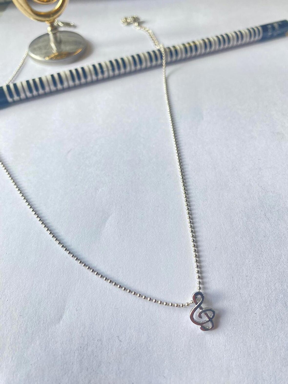 Sol Anahtar Nota Müzik Melodi  Gümüş Renk Kadın Kolye