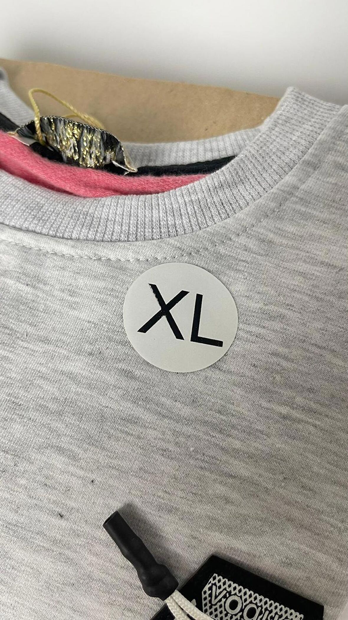 XL Beden Etiketi Yuvarlak Yapışkanlı 3x3 cm 150 Adet