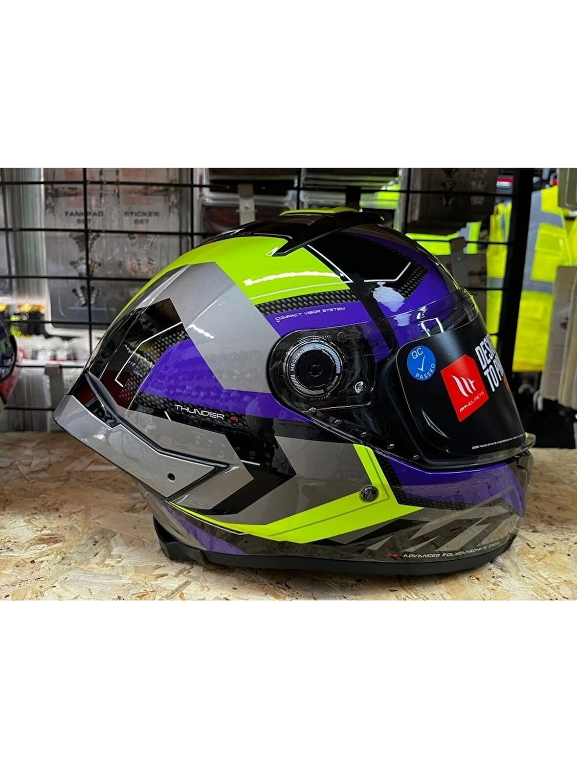 Mt Helmets Kask mt Thunder 4 Sv Valıant B2 Parlak Gri Mor Sarı