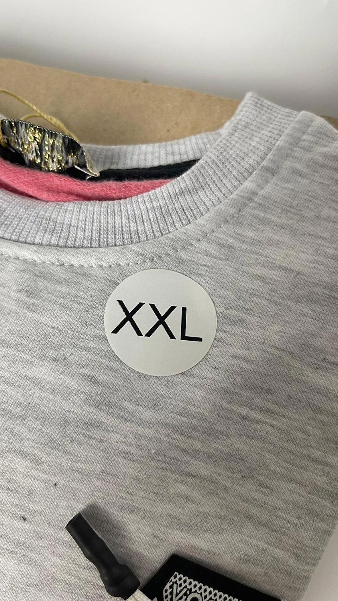 XXL Beden Etiketi Yuvarlak Yapışkanlı 3x3 cm 150 Adet