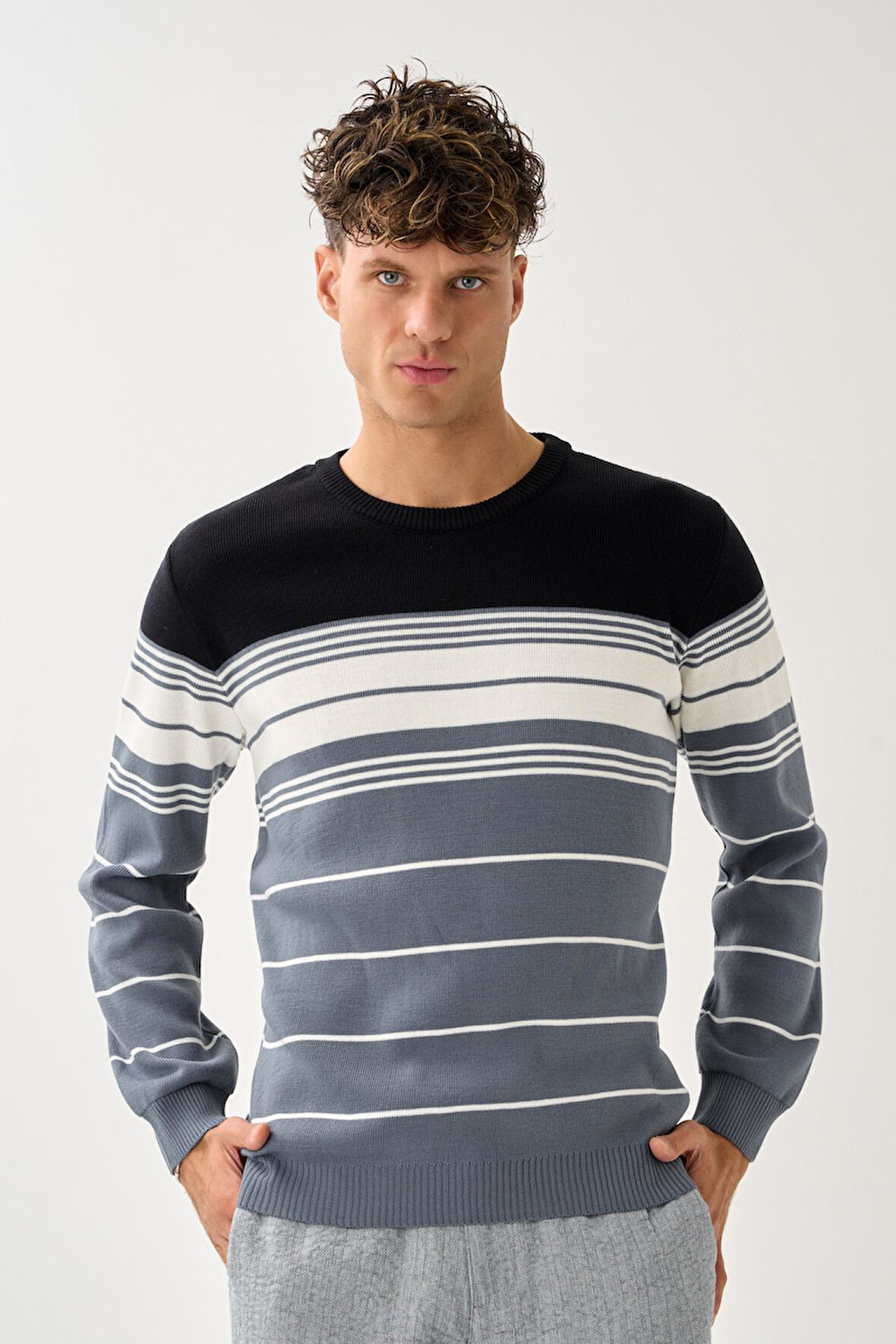 Çizgili Erkek Kazak