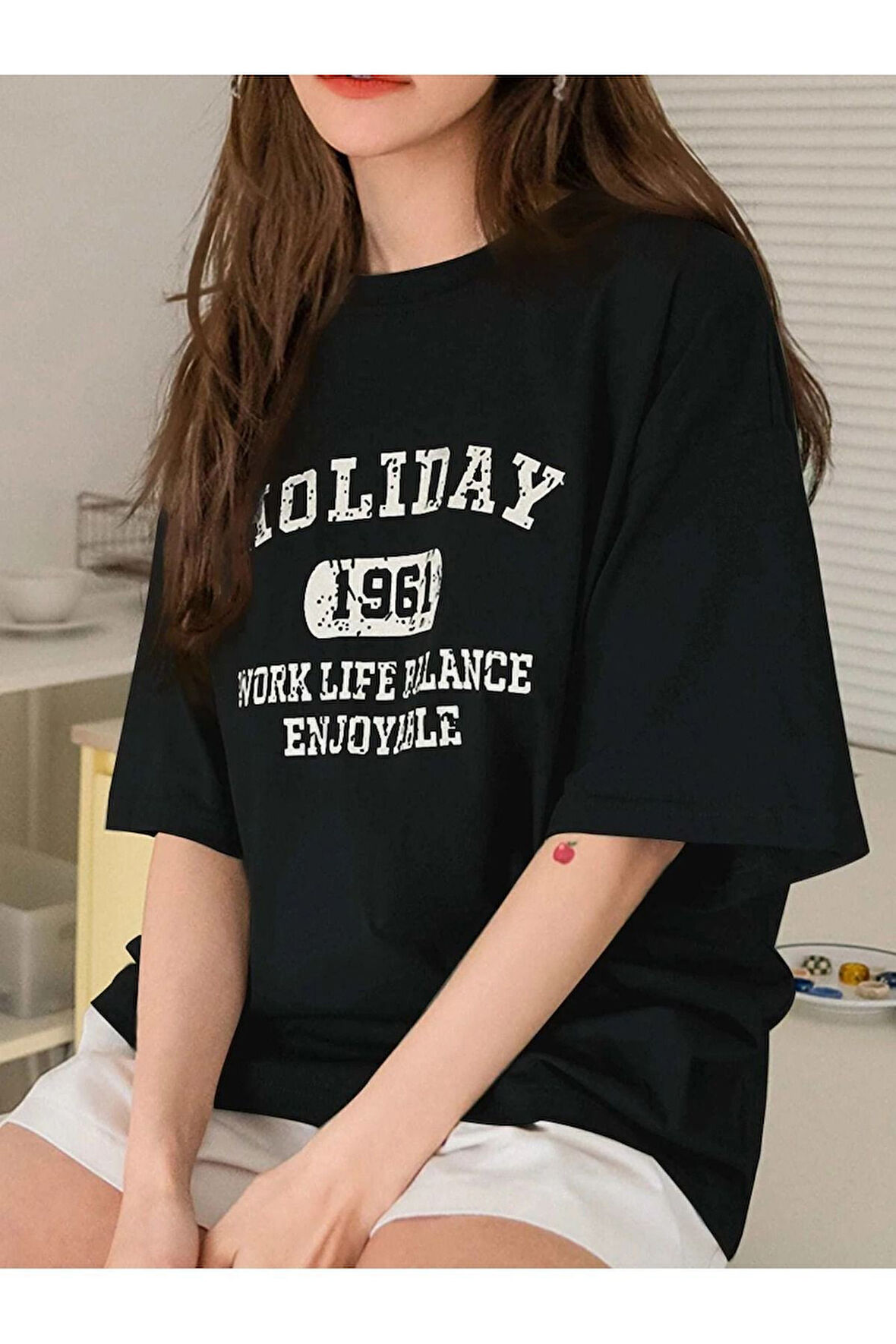 Unisex Kırmızı Bisiklet Yaka Basic Oversize T-shirt