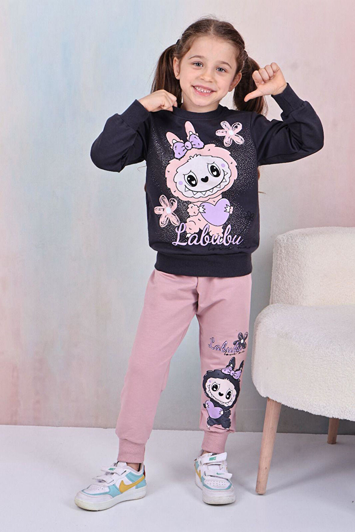 PJK2İ Labubu Desenli 2 İp %100 Pamuk Kız Çocuk Eşofman Takımı 3-10 Yaş 8188