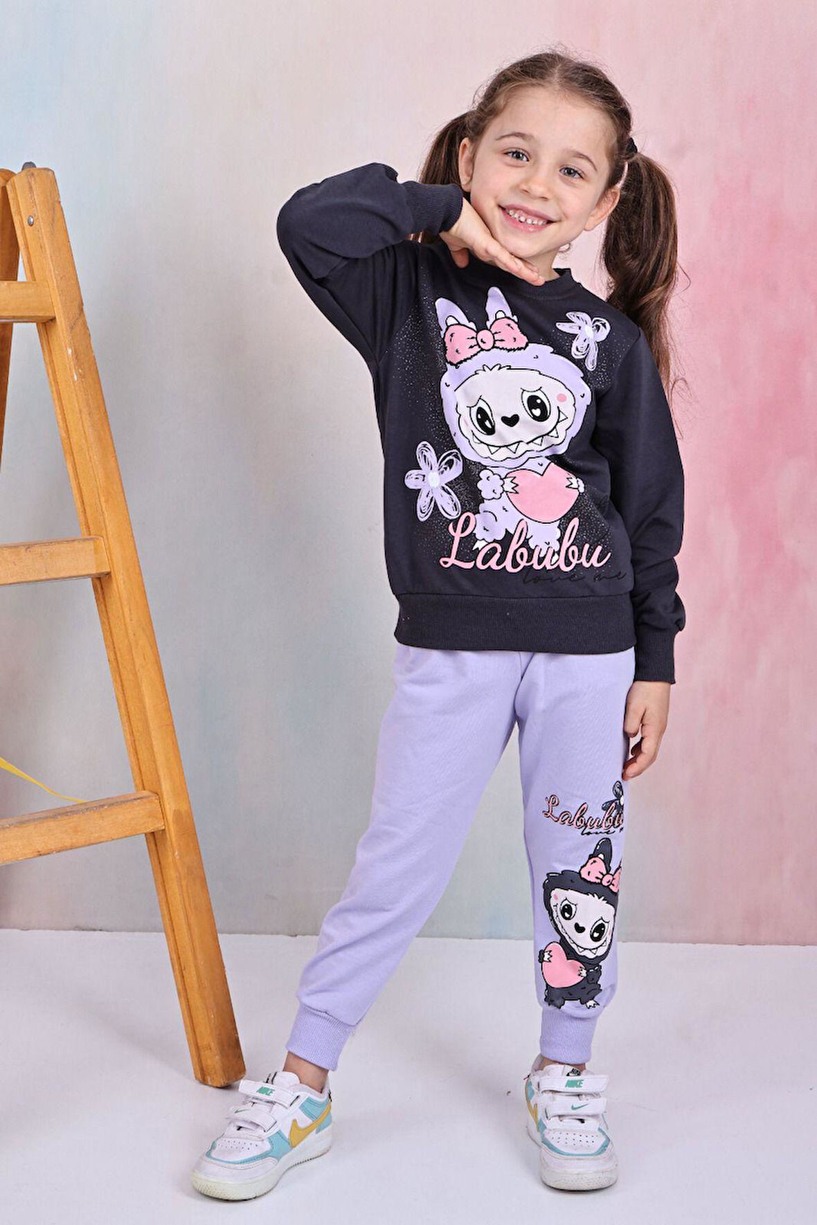 PJK2İ Labubu Desenli 2 İp %100 Pamuk Kız Çocuk Eşofman Takımı 3-10 Yaş 8188