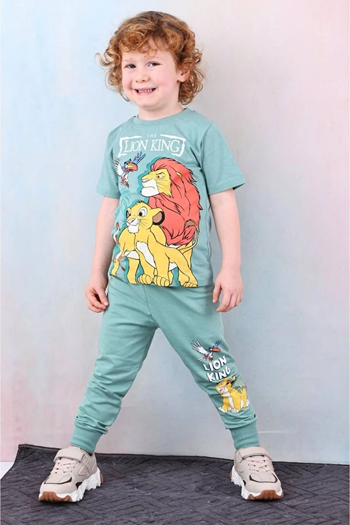 PJKKE Lion King Desenli Yeşil Eşofmanlı Erkek Çocuk Kısa Kol Takım 3-10 Yaş 7464-Y