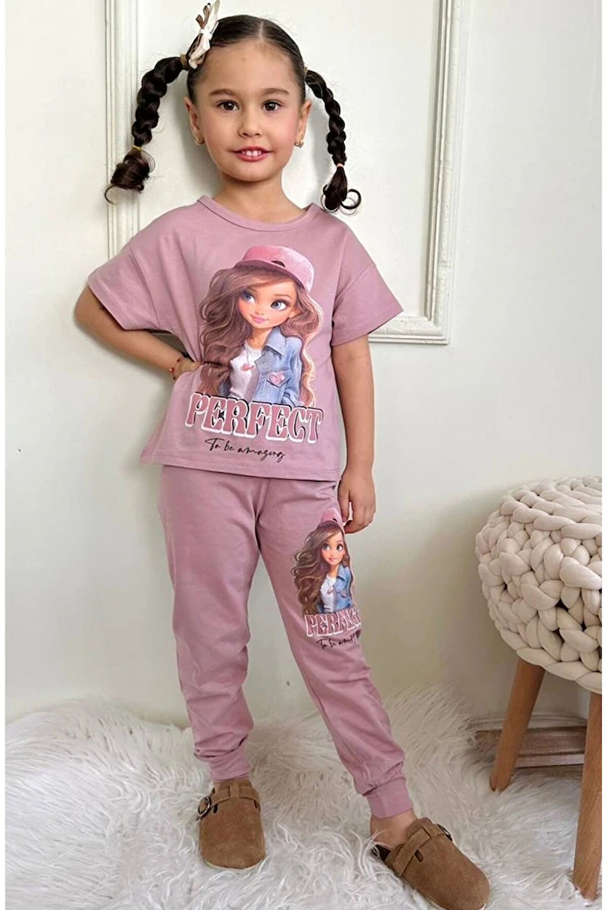 PJKKE Şapkalı Kız Desenli Gül Kurusu Eşofmanlı Kız Çocuk Kısa Kol Takım 3-10 Yaş 7439-GK