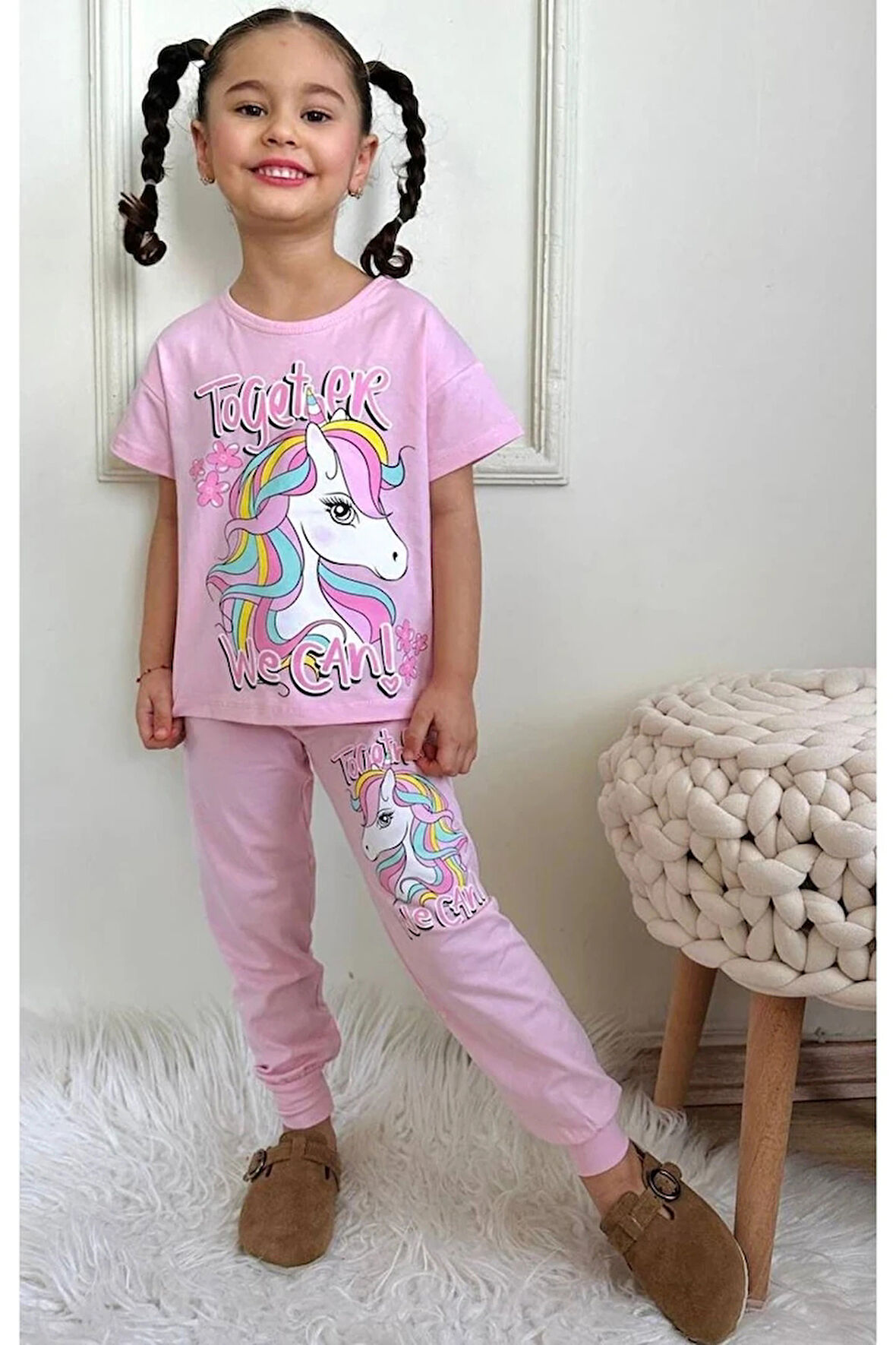 PJKKE Unicorn Desenli Pembe Eşofmanlı Kız Çocuk Kısa Kol Takım 3-10 Yaş 7459-P