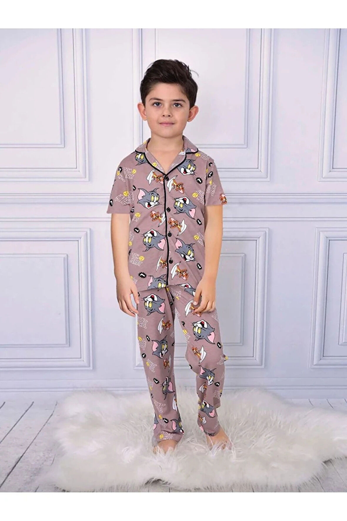 PJKÖ Tom&Jerry Desenli Kahverengi Kısa Kollu Önden Düğmeli Erkek Çocuk Pijama Takımı 4-12 Yaş 0707K