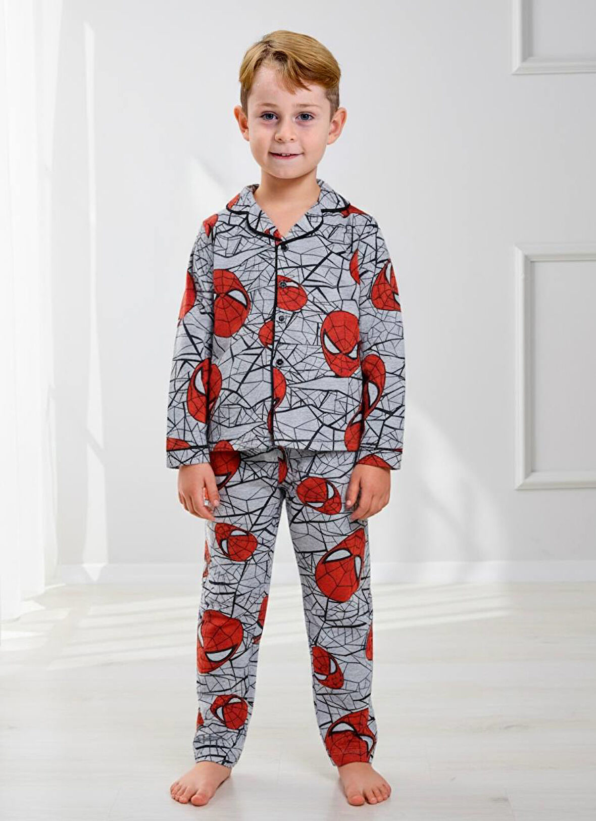 PJKÖ Ör. Adam Desenli Gri Uzun Kollu Önden Düğmeli Erkek Çocuk Pijama Takımı 4-12 Yaş 510U