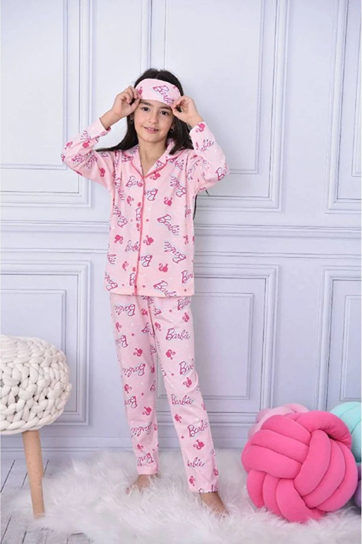 PJKÖ Barbie Desenli Pembe Uzun Kollu Önden Düğmeli Kız Çocuk Pijama Takımı 4-12 Yaş 592U