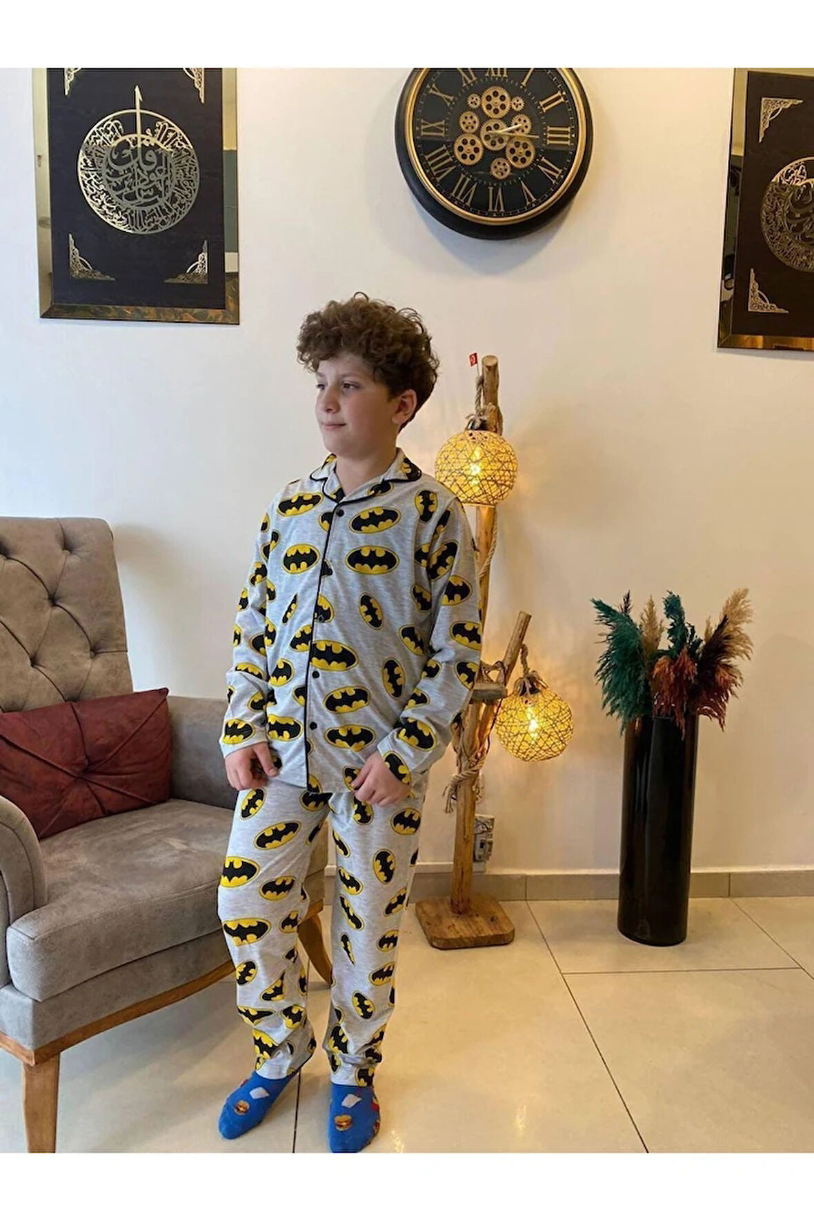 PJKÖ Batman Desenli Gri Uzun Kollu Önden Düğmeli Erkek Çocuk Pijama Takımı 4-12 Yaş 00701U