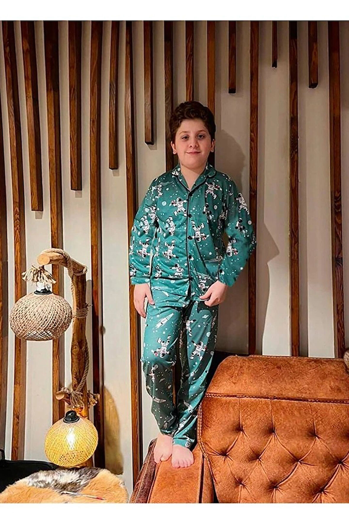 PJKÖ Astronot Desenli Yeşil Uzun Kollu Önden Düğmeli Erkek Çocuk Pijama Takımı 4-12 Yaş 702U