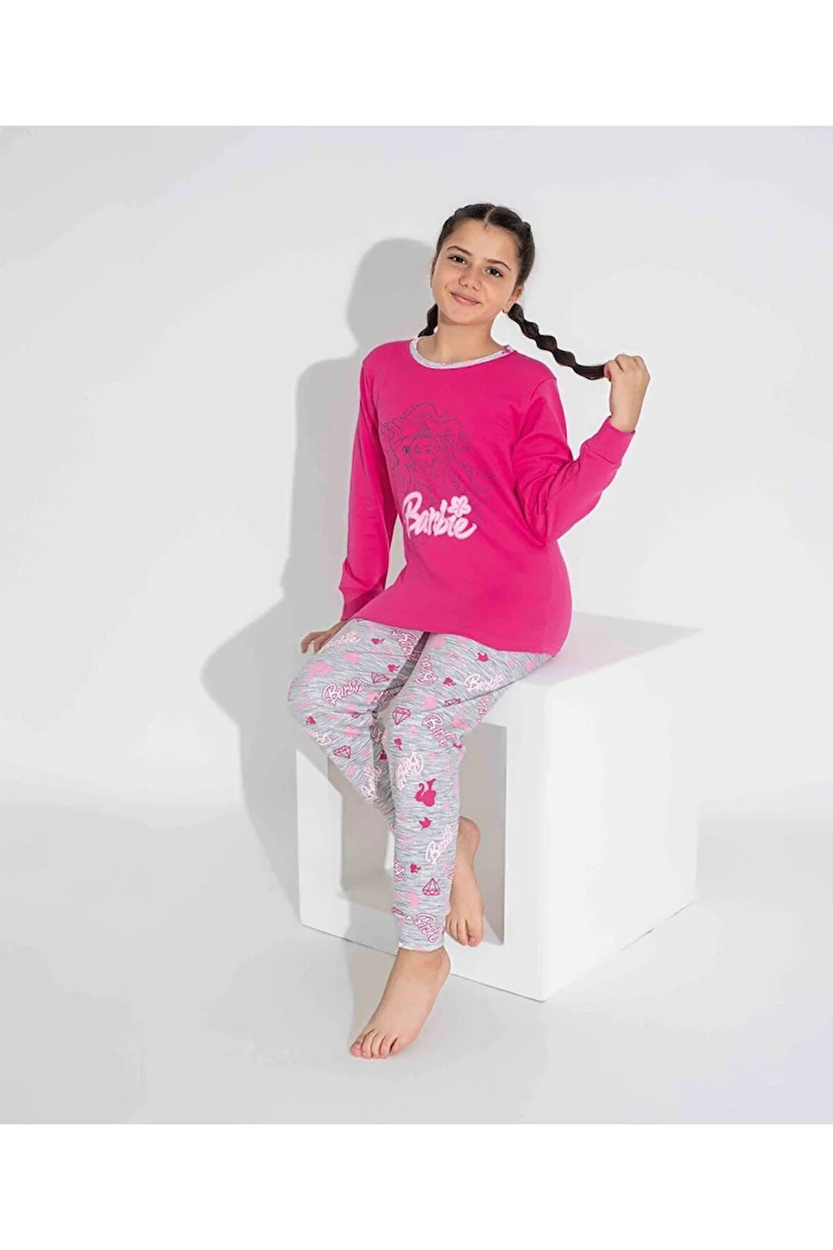 TARP Fuşya Barbieli İnterlok Kız Çocuk Pijama Takımı 3-11 Yaş 2745-2746-F