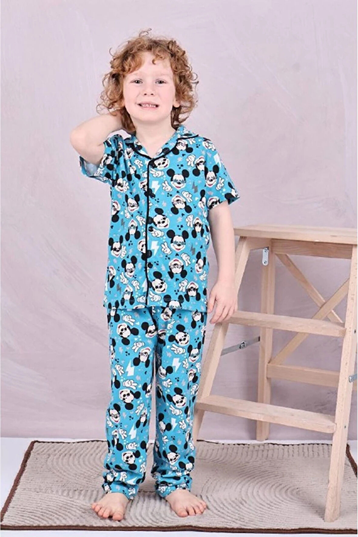 PJKÖ Mickey Desenli Mavi Kısa Kollu Önden Düğmeli Erkek Çocuk Pijama Takımı 4-12 Yaş 544K