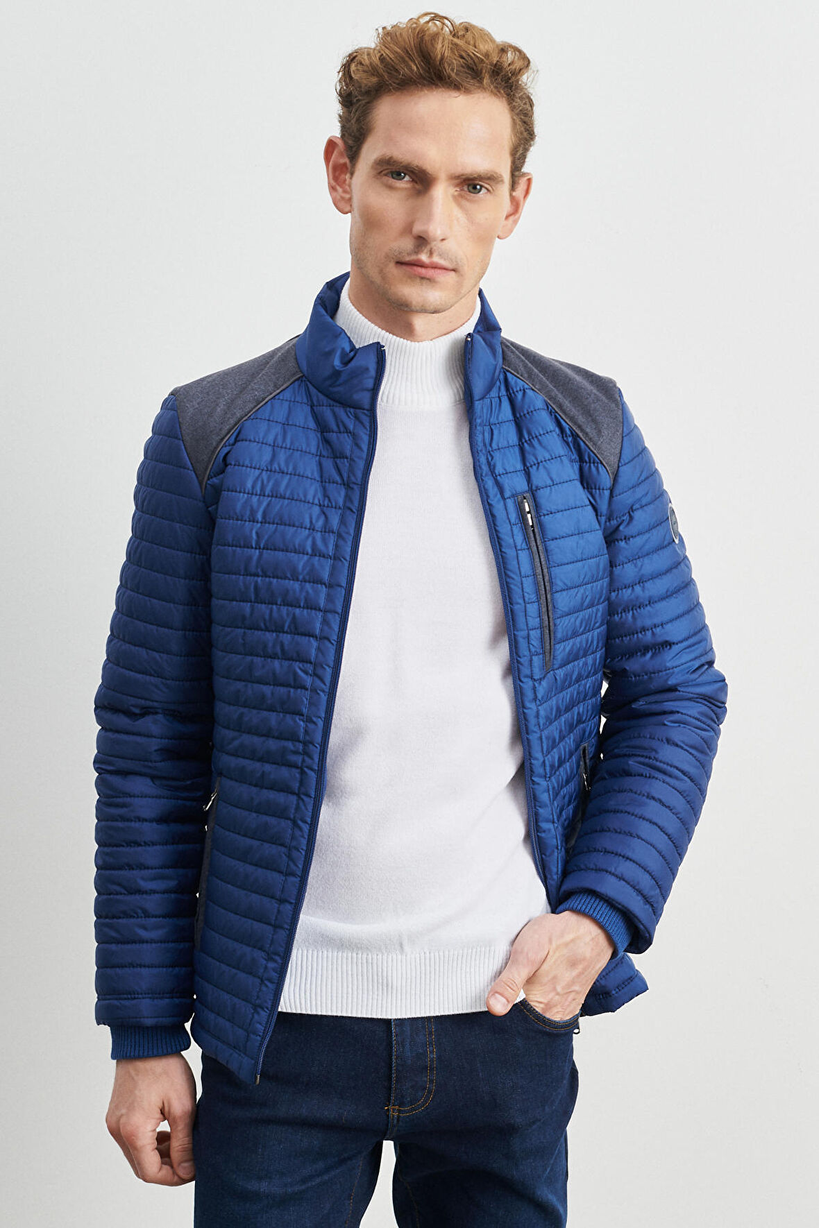 Erkek Indigo Standart Fit Normal Kesim Soğuk Hava Geçirmez Desenli Şişme Mont