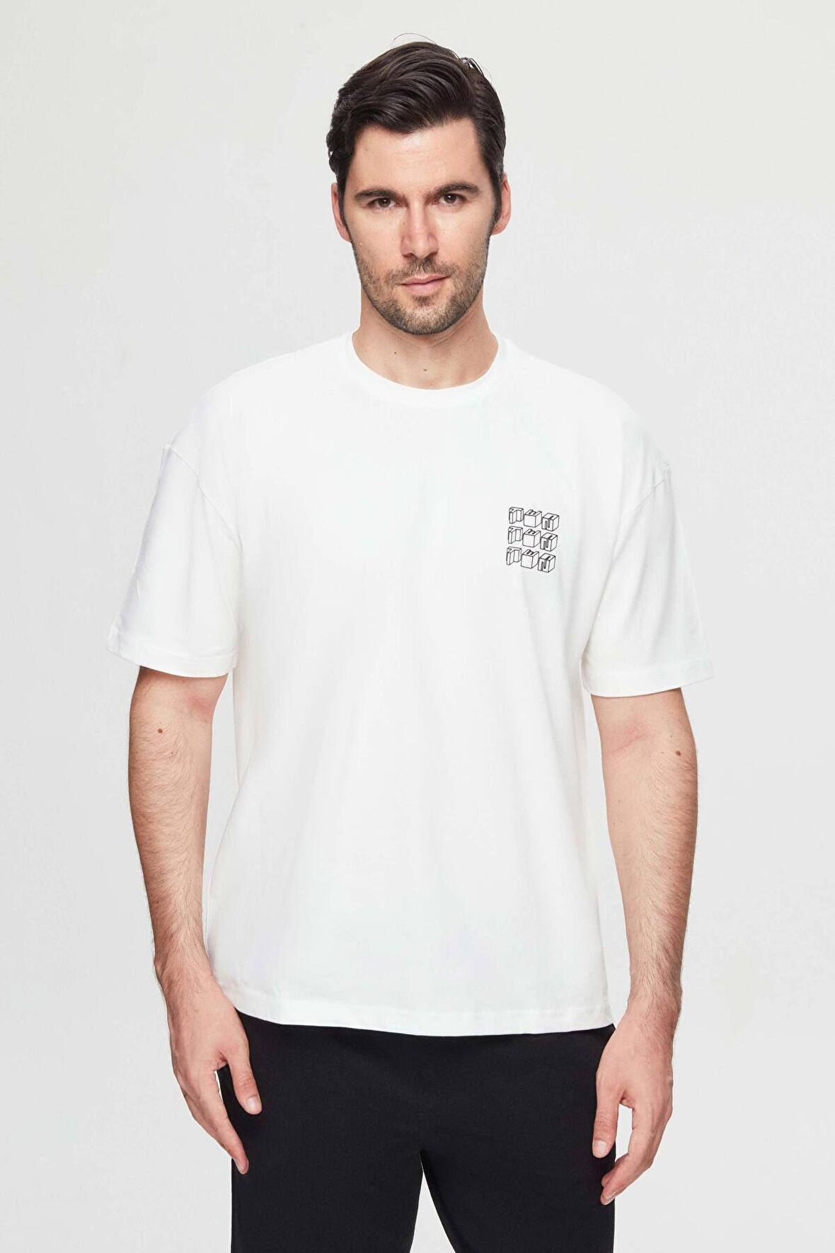 Oversize Beyaz Baskılı %100 Pamuk T-shirt 2EC14ORT05212