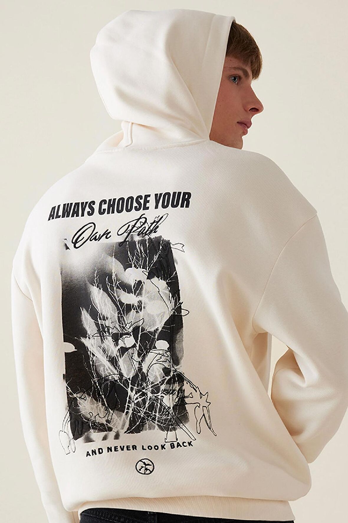 DeFacto Boxy Fit Kapüşonlu Sırt Baskılı Baskılı Sweatshirt C7047AX24AUER137
