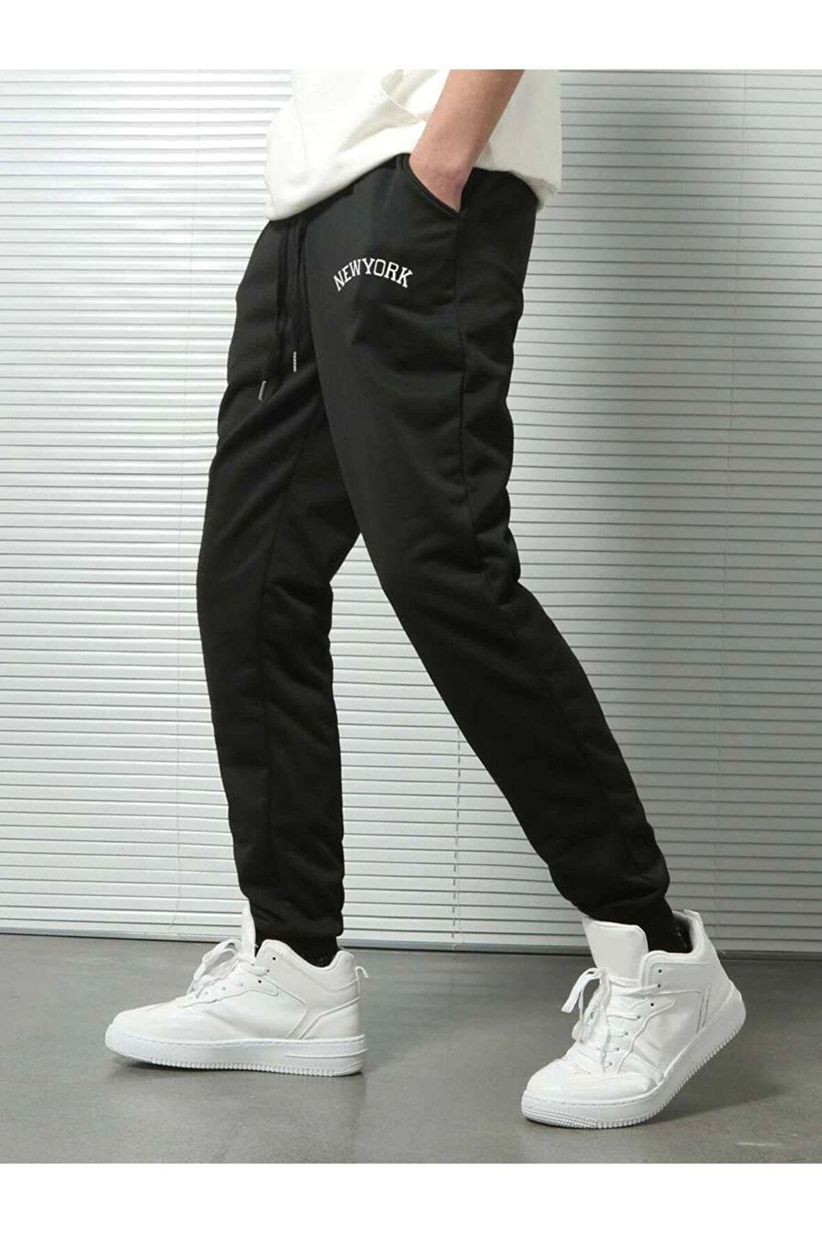 Erkek Siyah Paça Ribanalı New York Baskılı Eşofman Alt