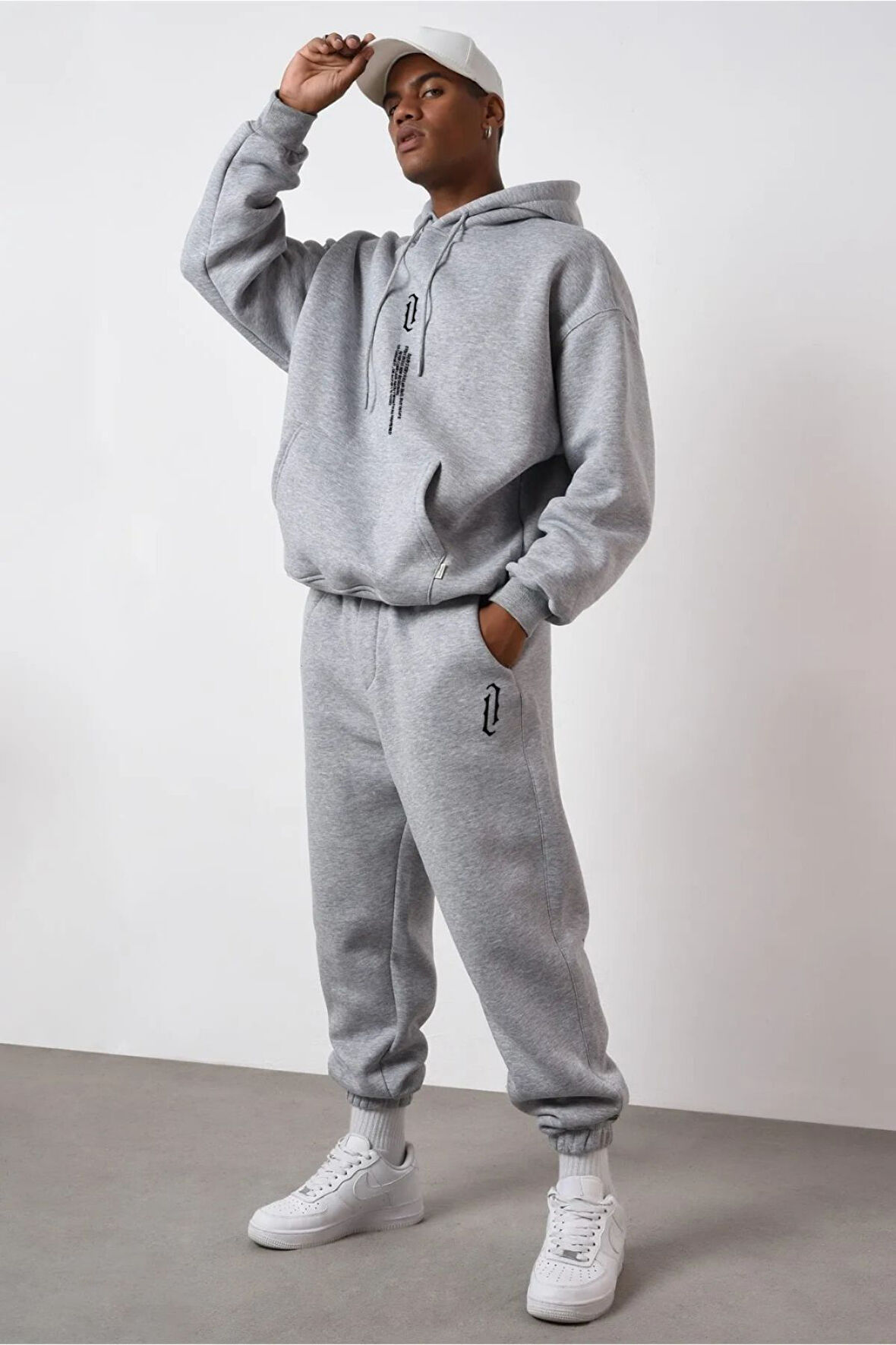 Erkek Dikey Baskılı Oversize Eşofman Takımı