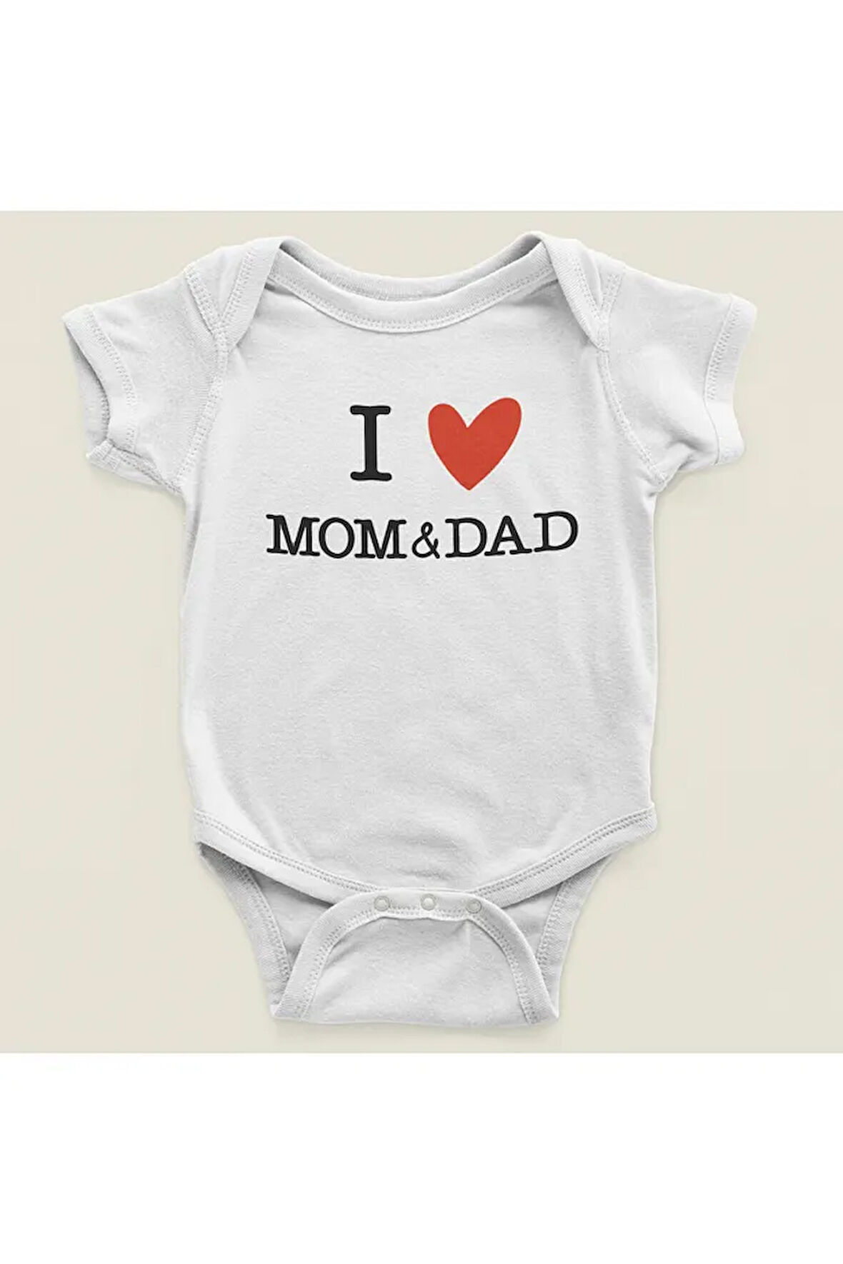 Annemi Ve Babamı Seviyorum Yazılı Pamuklu Yumuşak Unisex Çıtçıtlı Body Zıbın