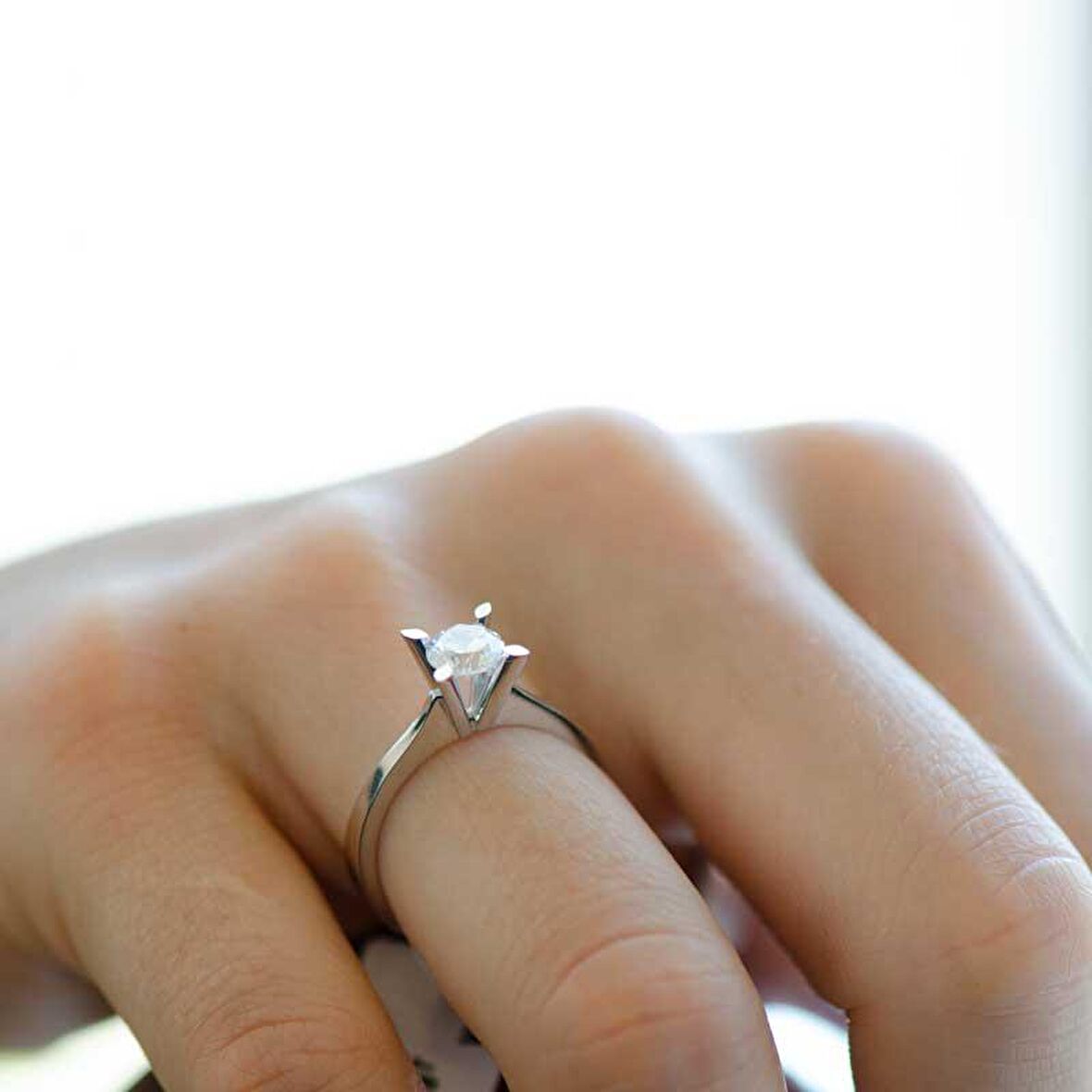 14 Ayar Altın Tektaş Yüzük