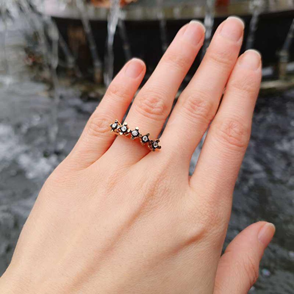 0.15Ct Elmas Beştaş Yüzük