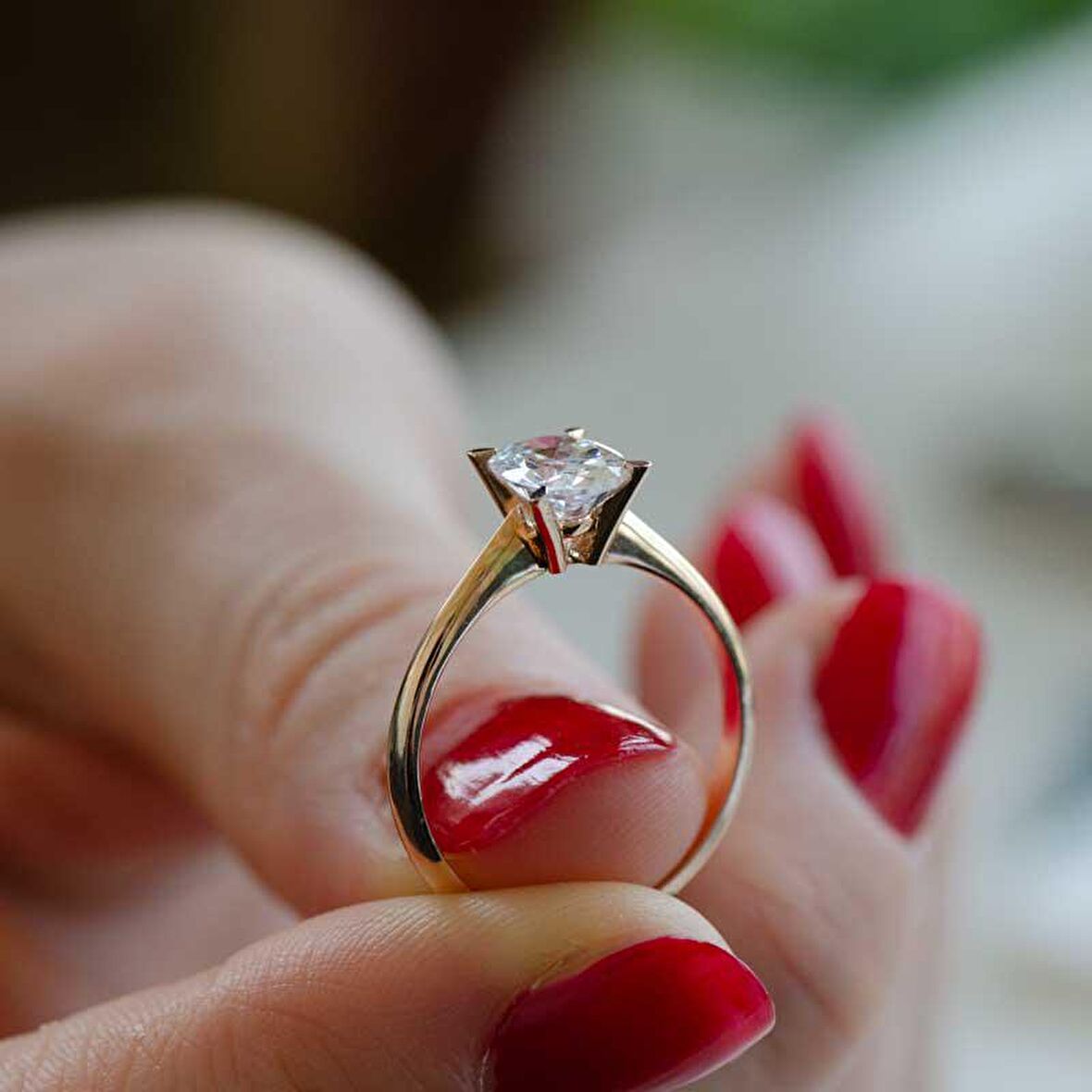 14 Ayar Rose Altın Tektaş Yüzük