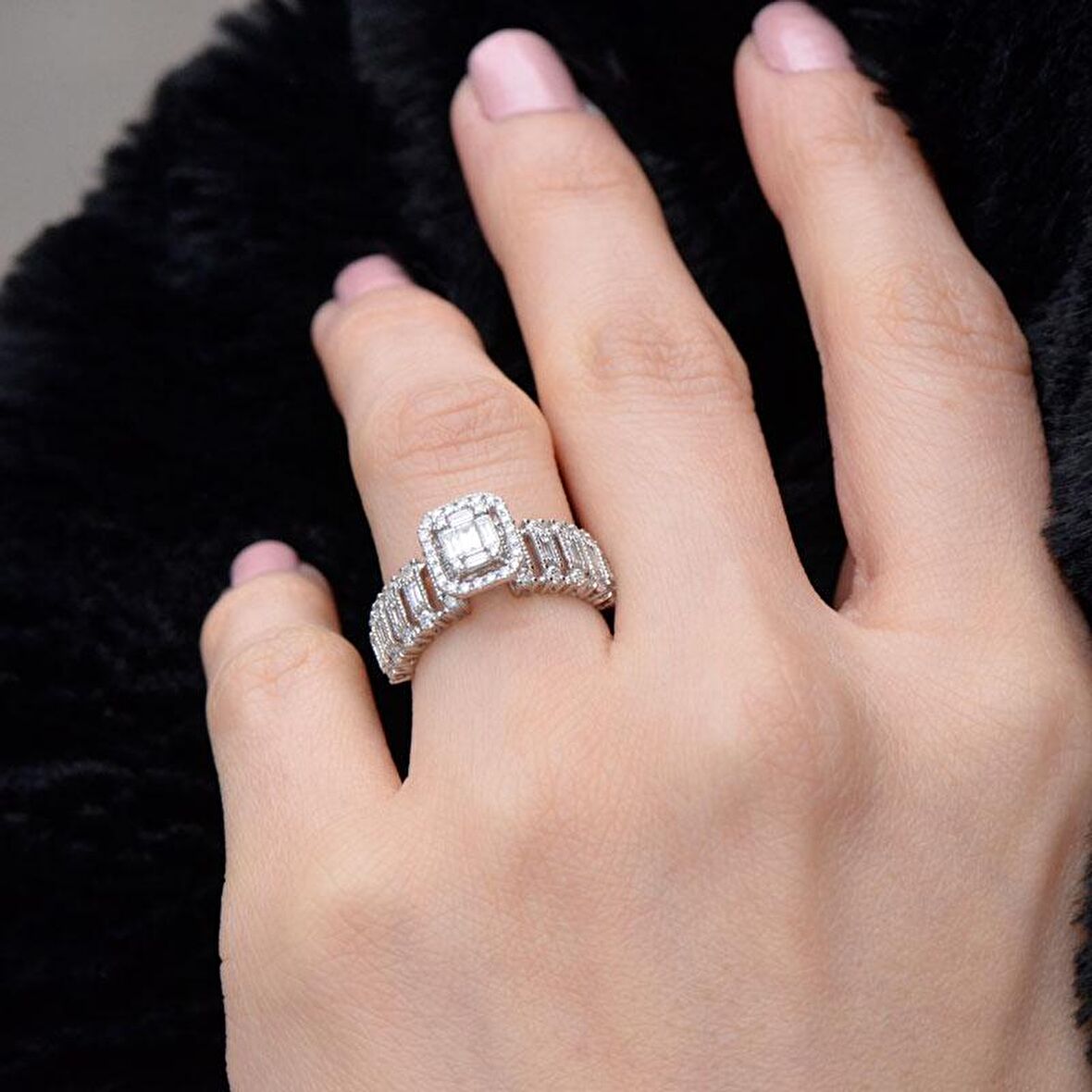 1.07ct Yarımtur Pırlanta Yüzük