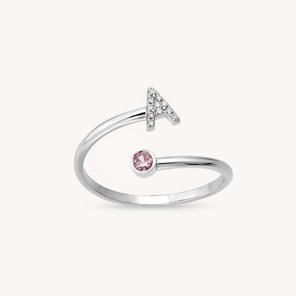 Harfli Pırlanta Tektaş Yüzük