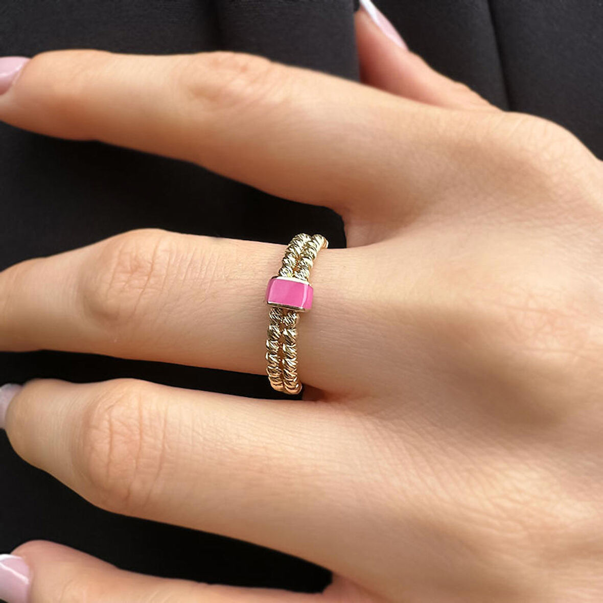 14k Altın Dorika Toplu Pembe Mine Yüzük