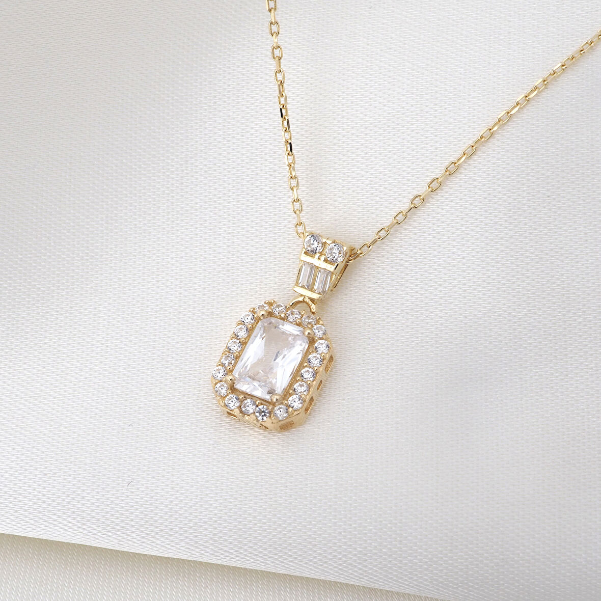 Baget Taşlı Kolye 14 Ayar Altın