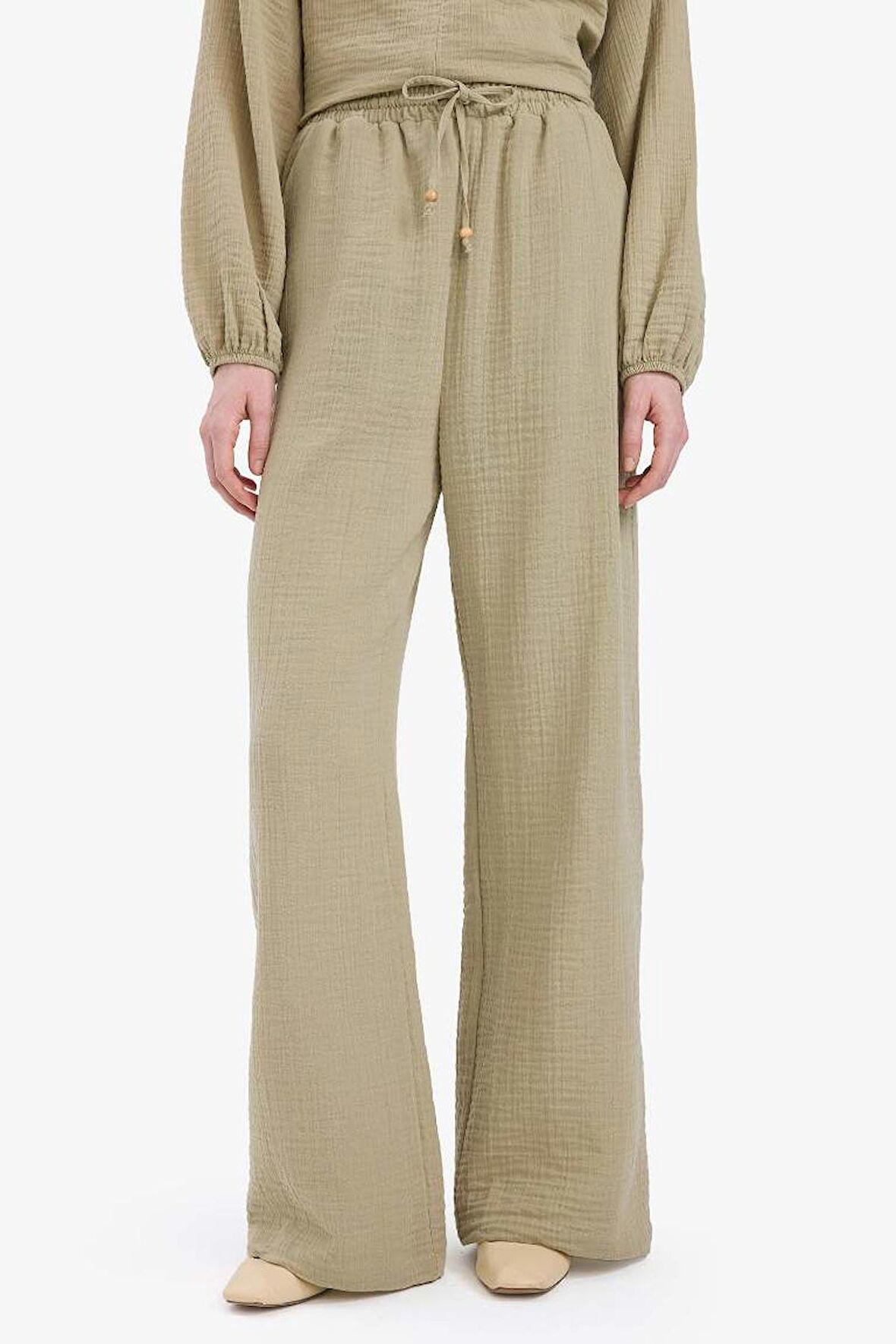 DeFacto Wide Leg Müslin Kumaş Palazzo Pantolon Çift Cepli Yüksek Bel Geniş Paça E3934AX25SMKH479