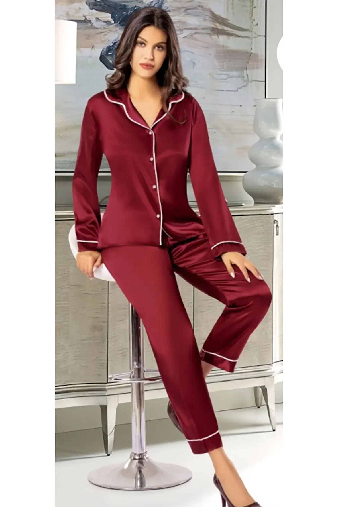 Kadın Patlı Saten Düğme Detaylı Pijama Takımı LL.N1.I0.LA.004