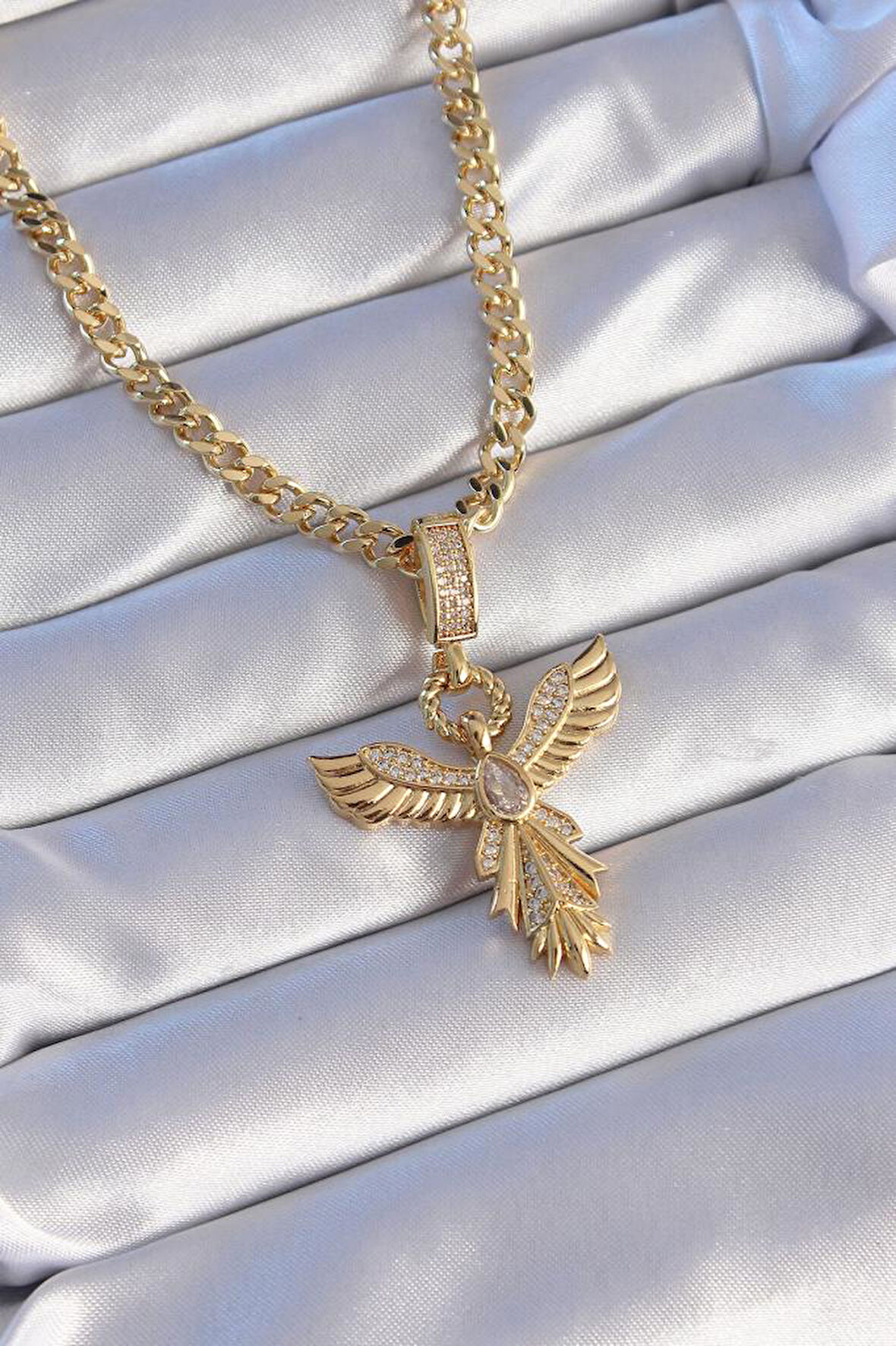 Narin Boyunlar için Çelik Golden Zirkonlu Anka Kuşu Stil Kolye