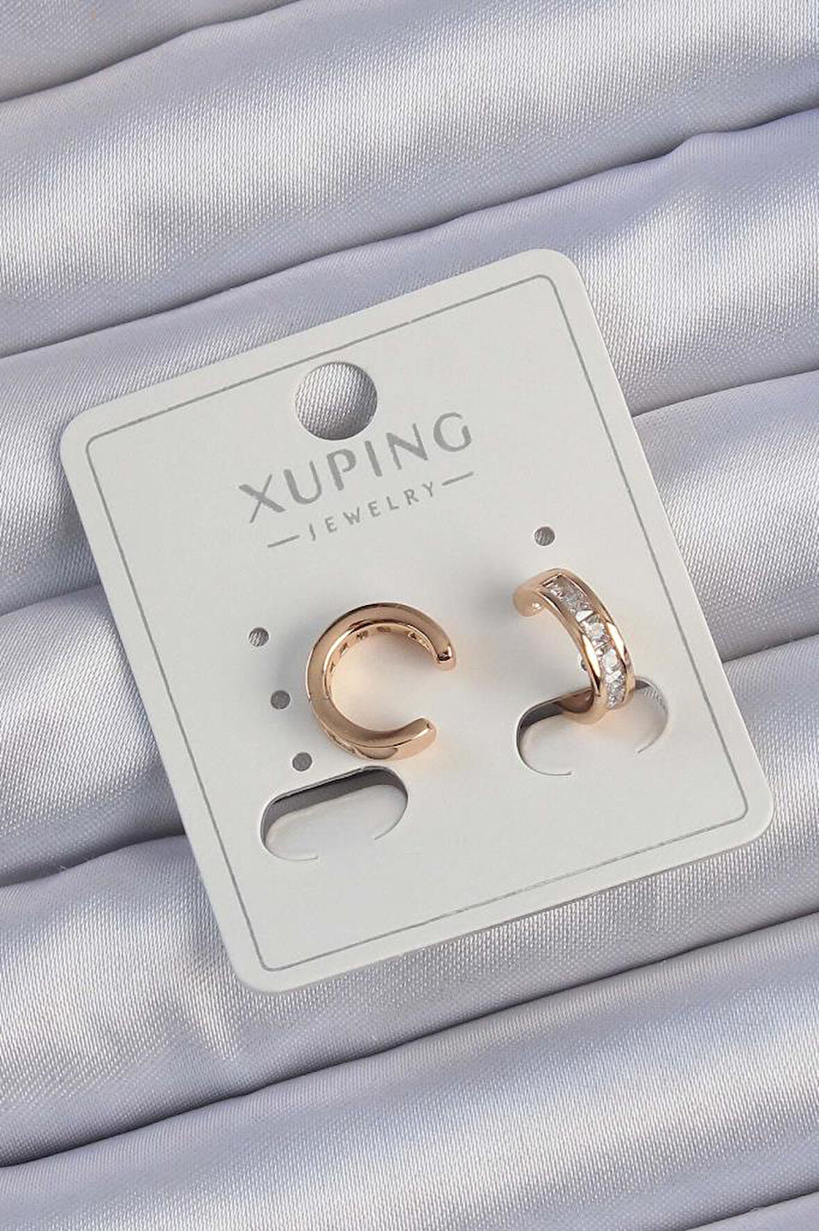 Narin Kulaklar için Xuping Stil Zirkonlu Kaplama Earcuff Tasarım Küpe