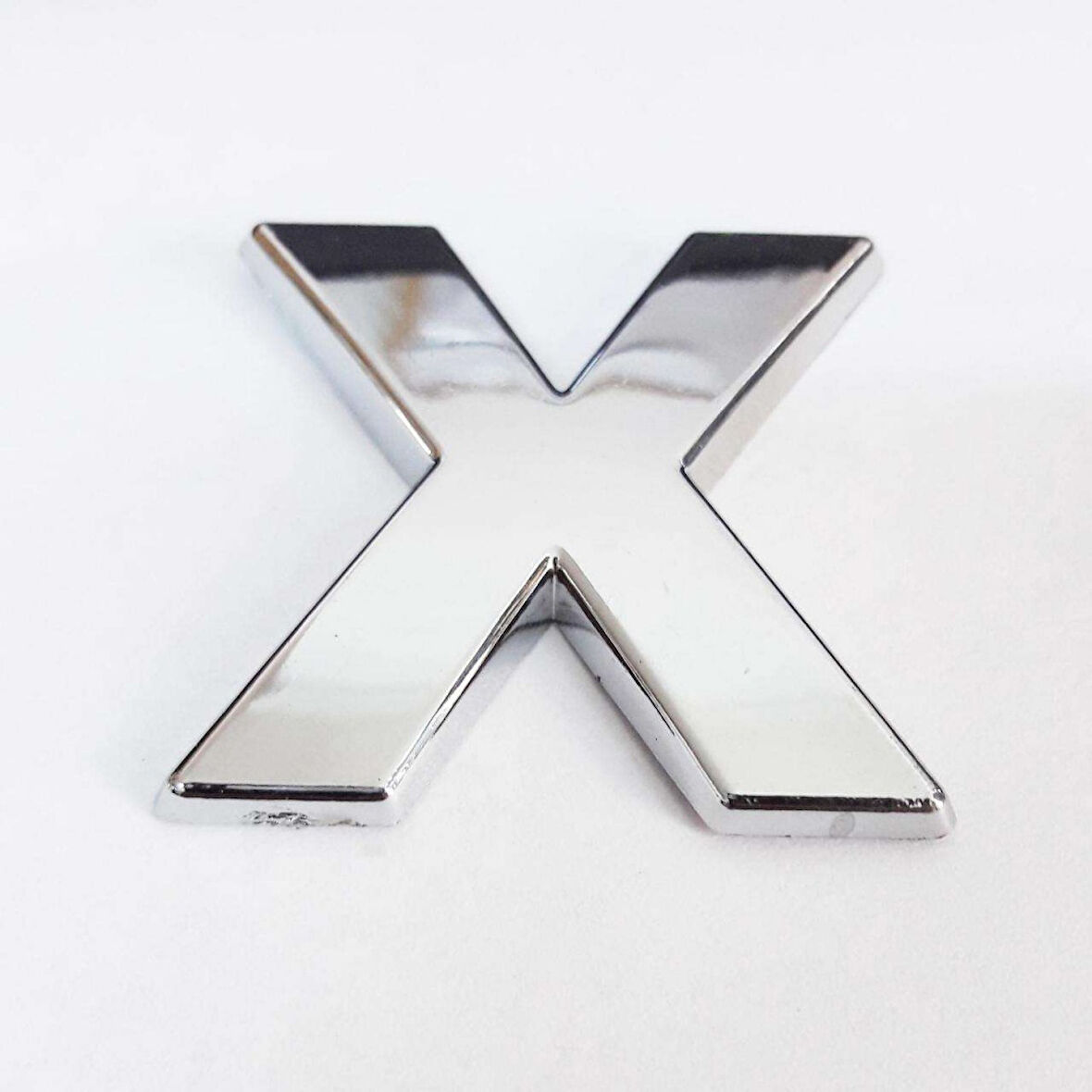 Büro Ev Dekoru için 9CM Yapışkanlı Krom X Harfi